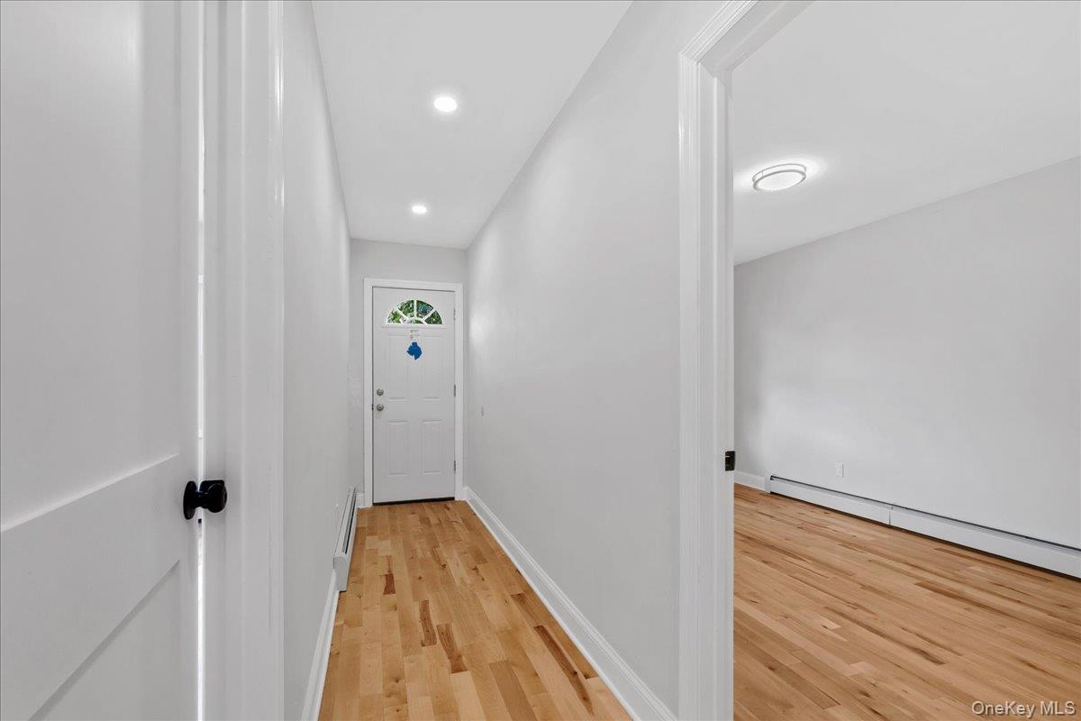 #15 photo, 1686 Rosalind Avenue, ナッソー郡 Elmont , NY 11003