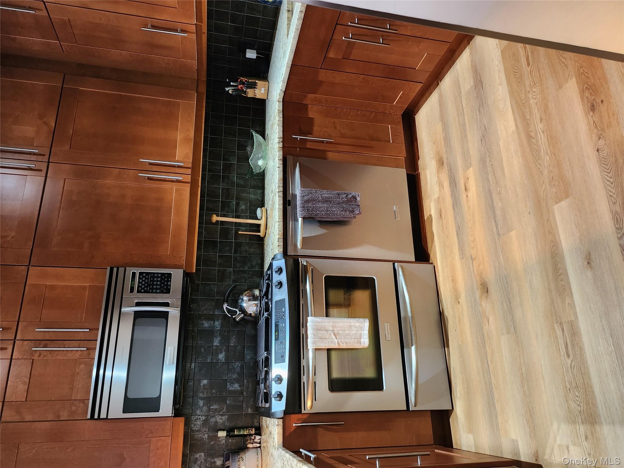 #14 photo, 73 Pacific Boulevard, ナッソー郡 Long Beach , NY 11561