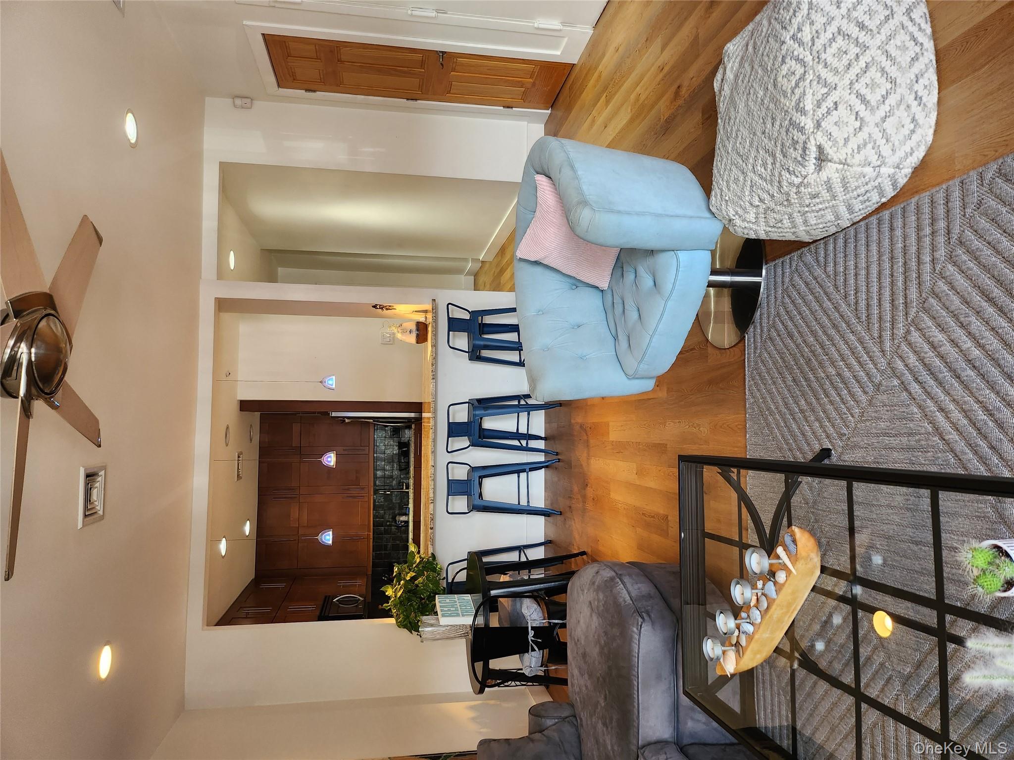 #9 photo, 73 Pacific Boulevard, ナッソー郡 Long Beach , NY 11561