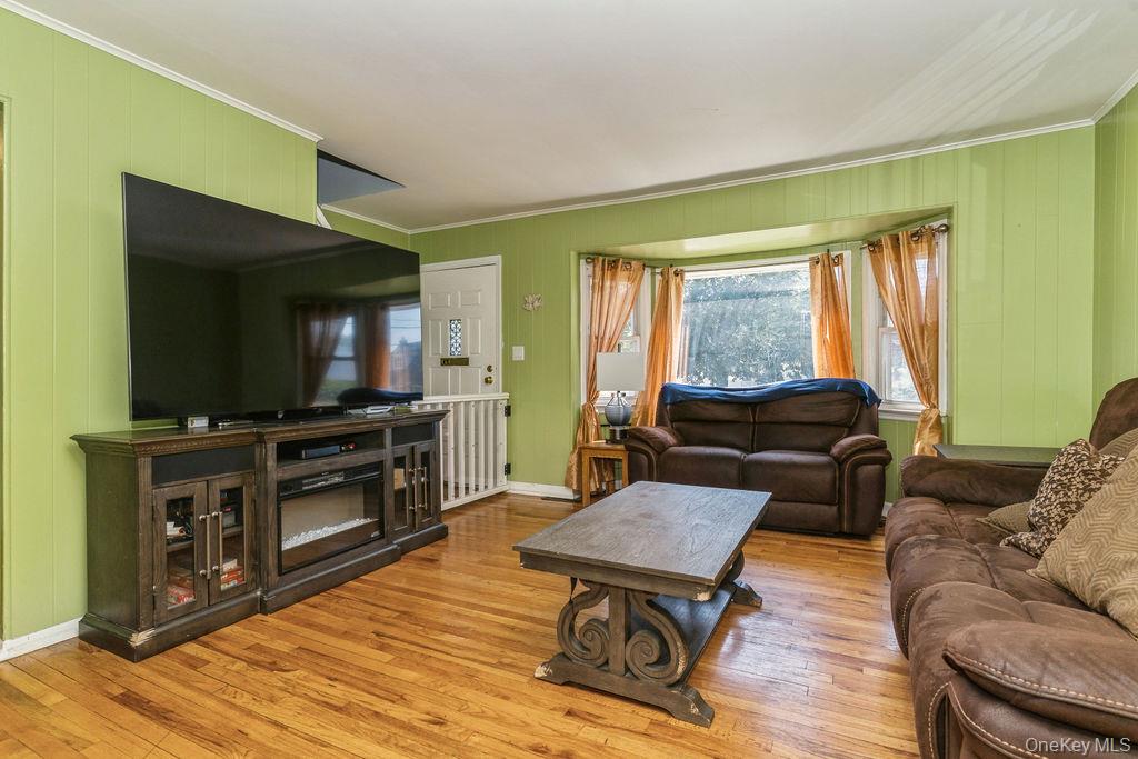 #6 photo, 1472 Clay Street, ナッソー郡 Elmont , NY 11003