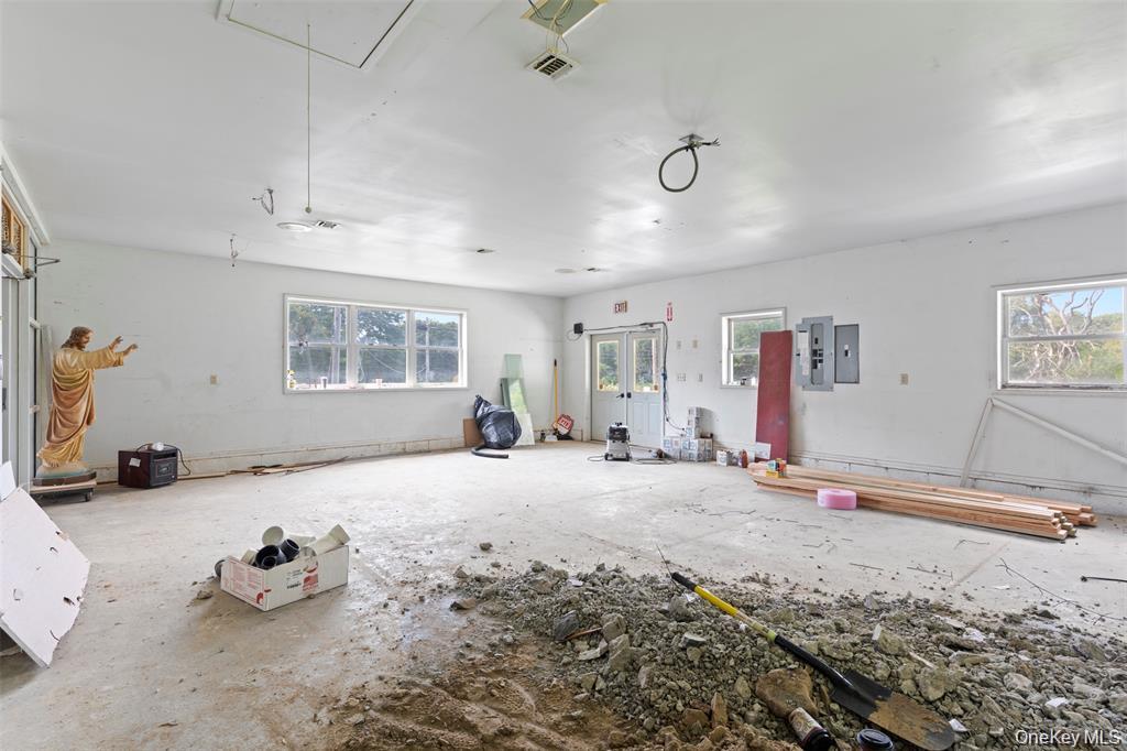 #17 photo, 737 Broadway (aka 9W), Ulster Park , NY 12487