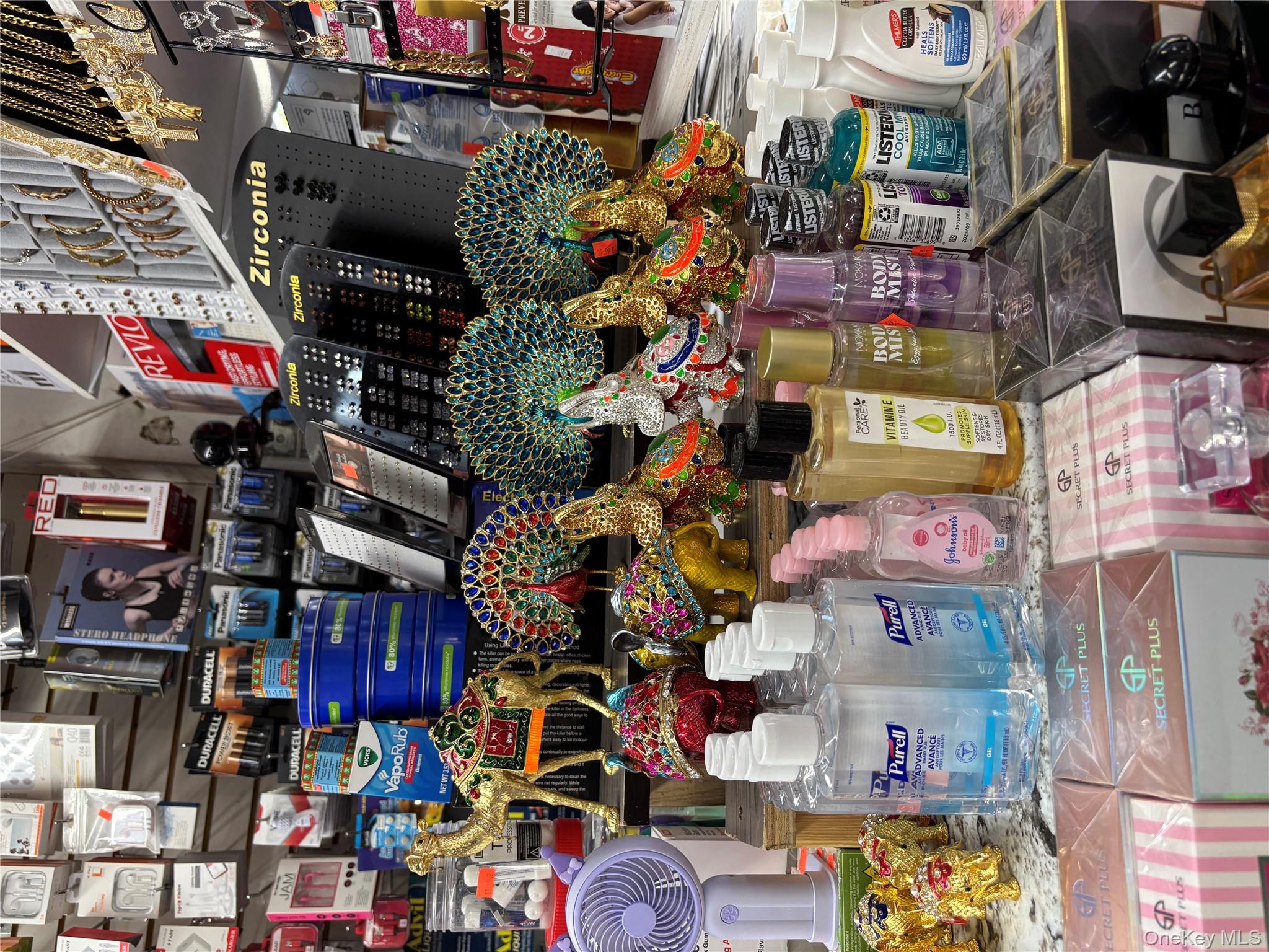 #5 photo, 3036 buhre Ave, Bronx , NY 10461