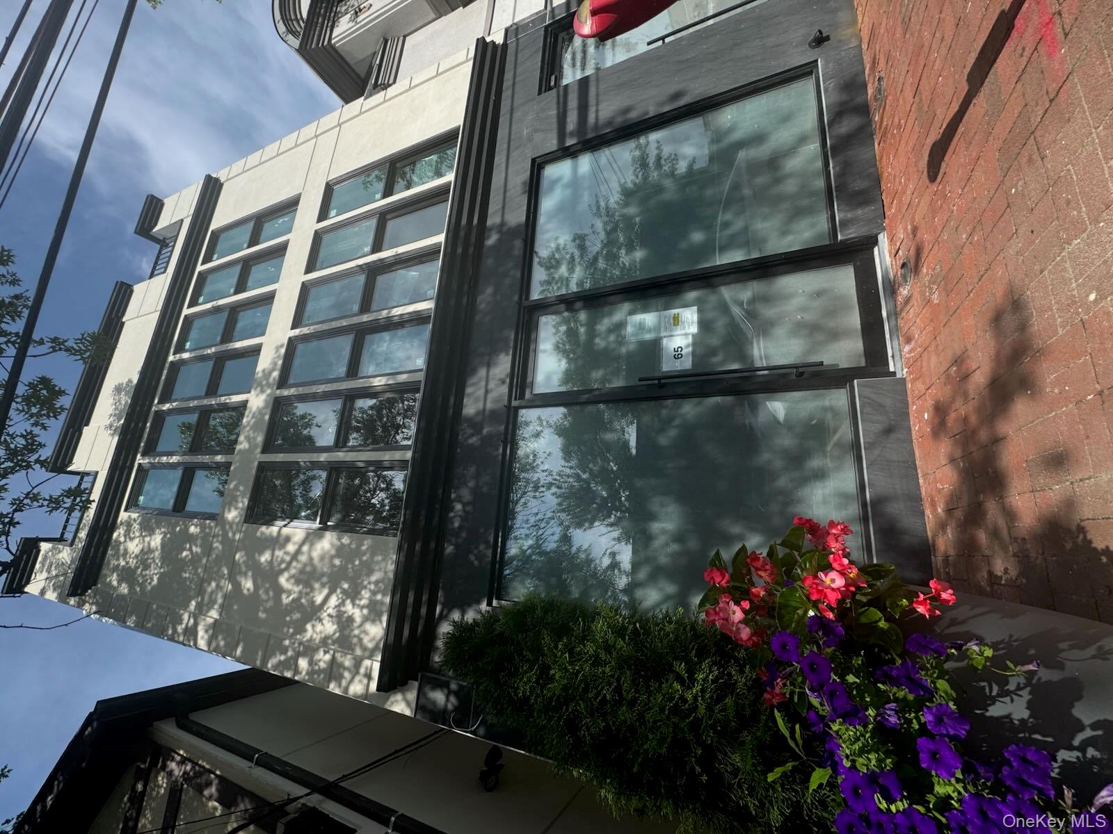 #2 photo, 65 Middle Neck Road, ナッソー郡 Great Neck , NY 11021