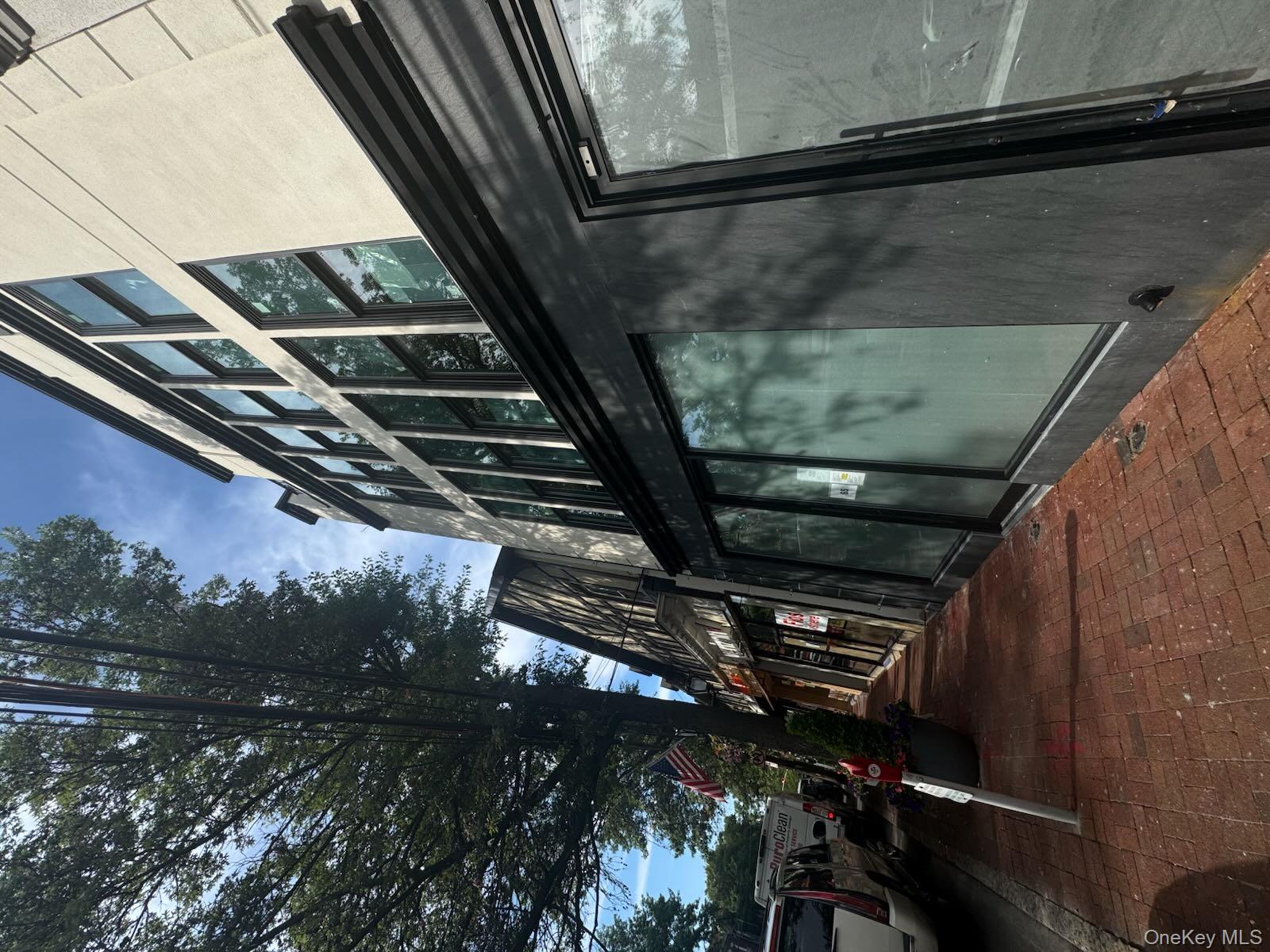 #5 photo, 65 Middle Neck Road, ナッソー郡 Great Neck , NY 11021