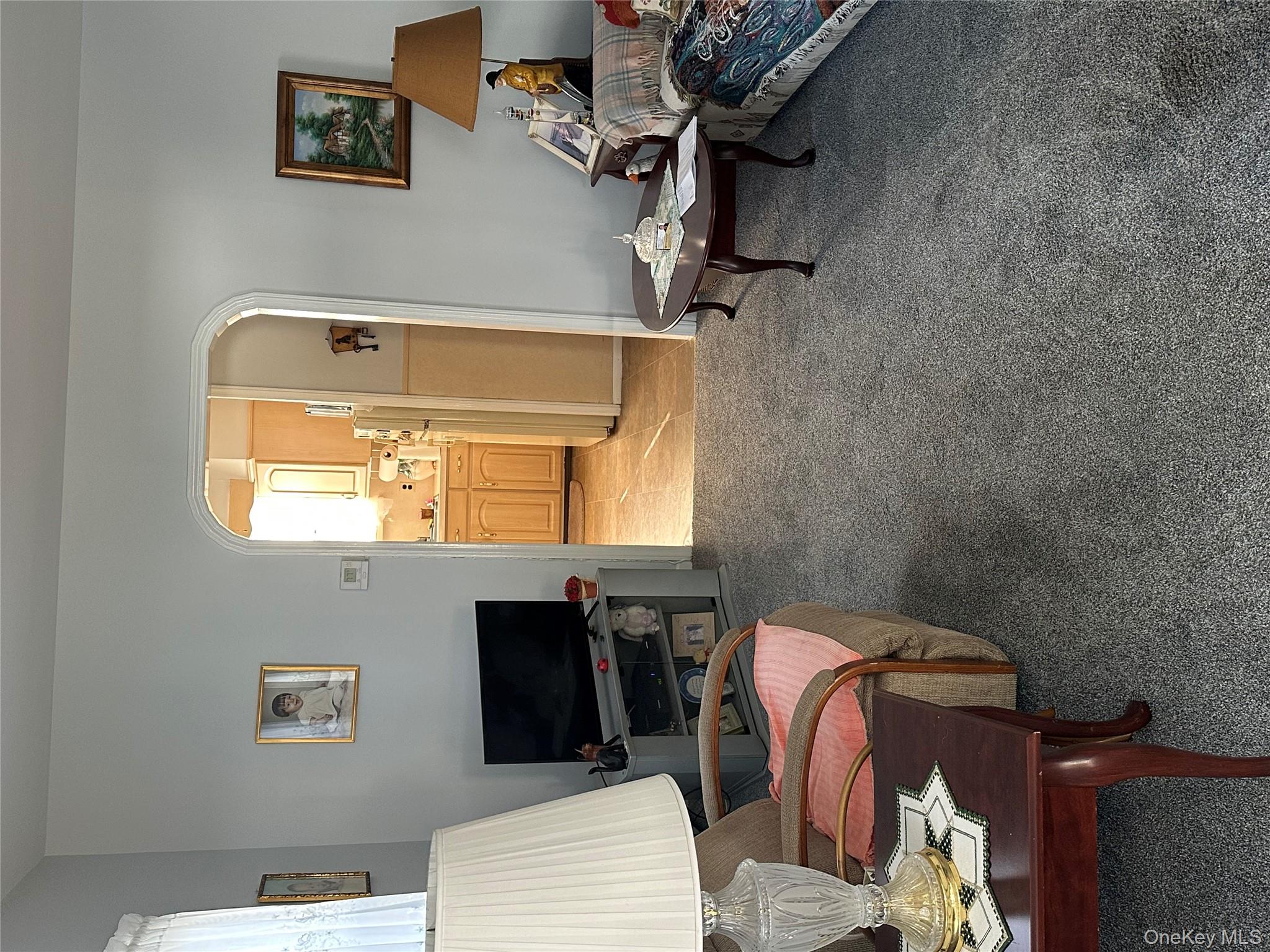 #3 photo, 298 Doris Avenue, ナッソー郡 Franklin Square , NY 11010