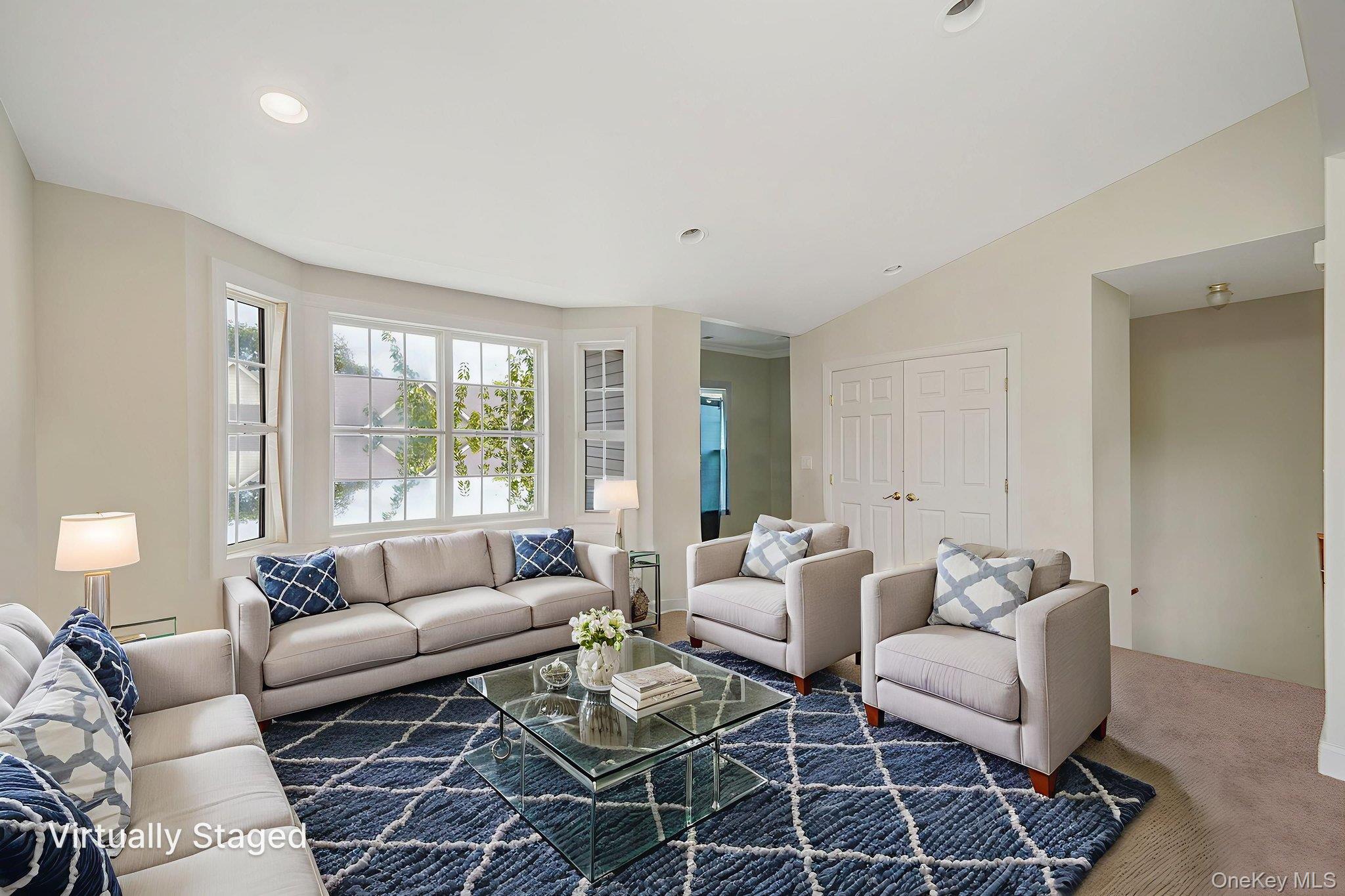 #3 photo, 258 Medea Way, サフォーク郡 Central Islip , NY 11722