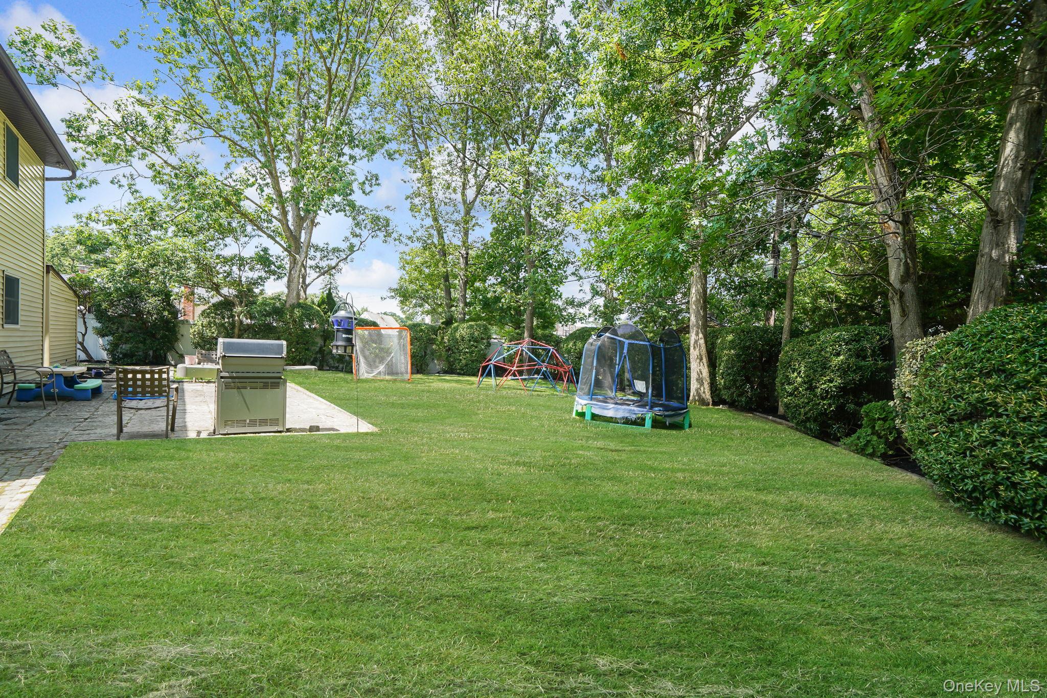 #11 photo, 37 Belair Road, サフォーク郡 Selden , NY 11784