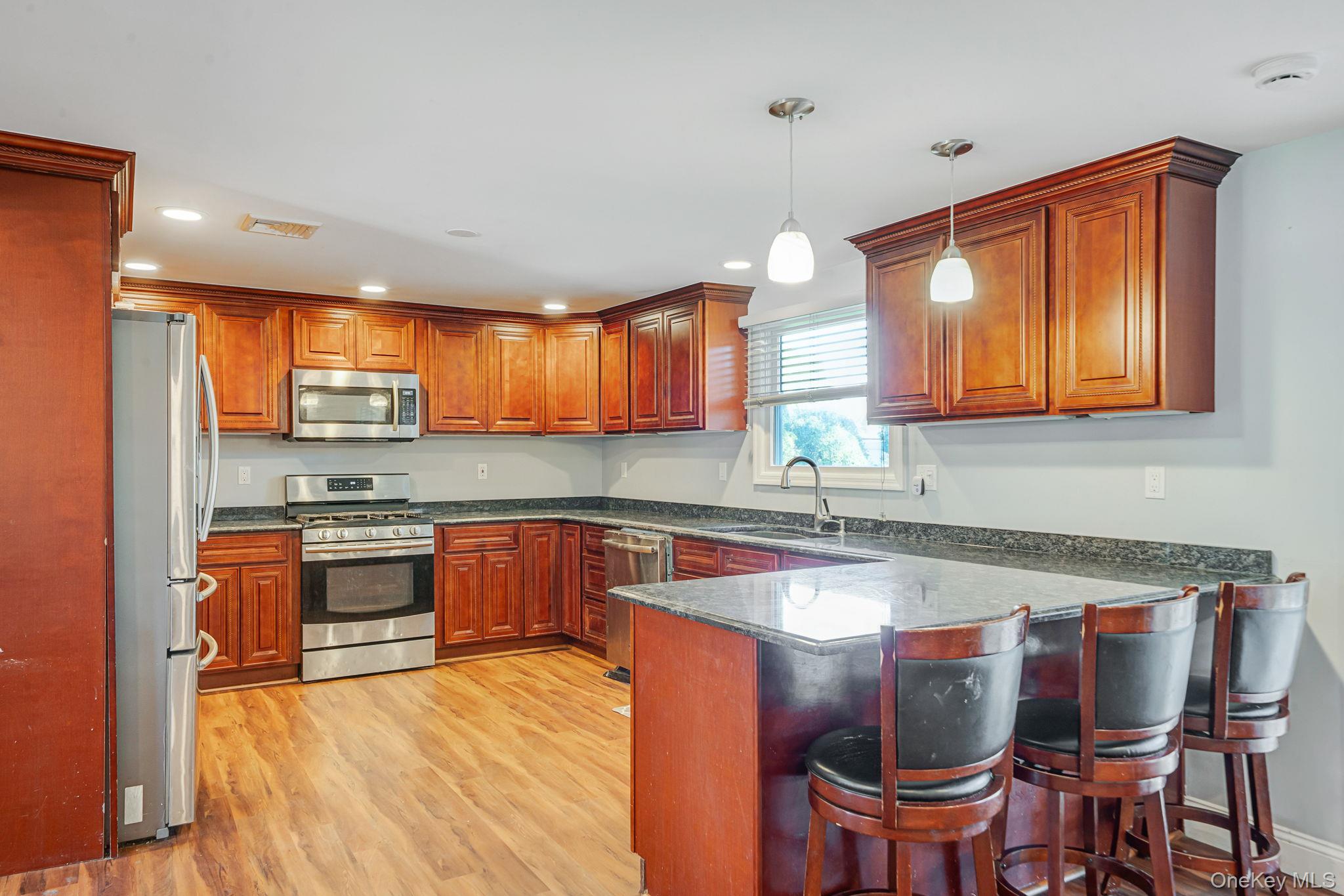 #16 photo, 37 Belair Road, サフォーク郡 Selden , NY 11784