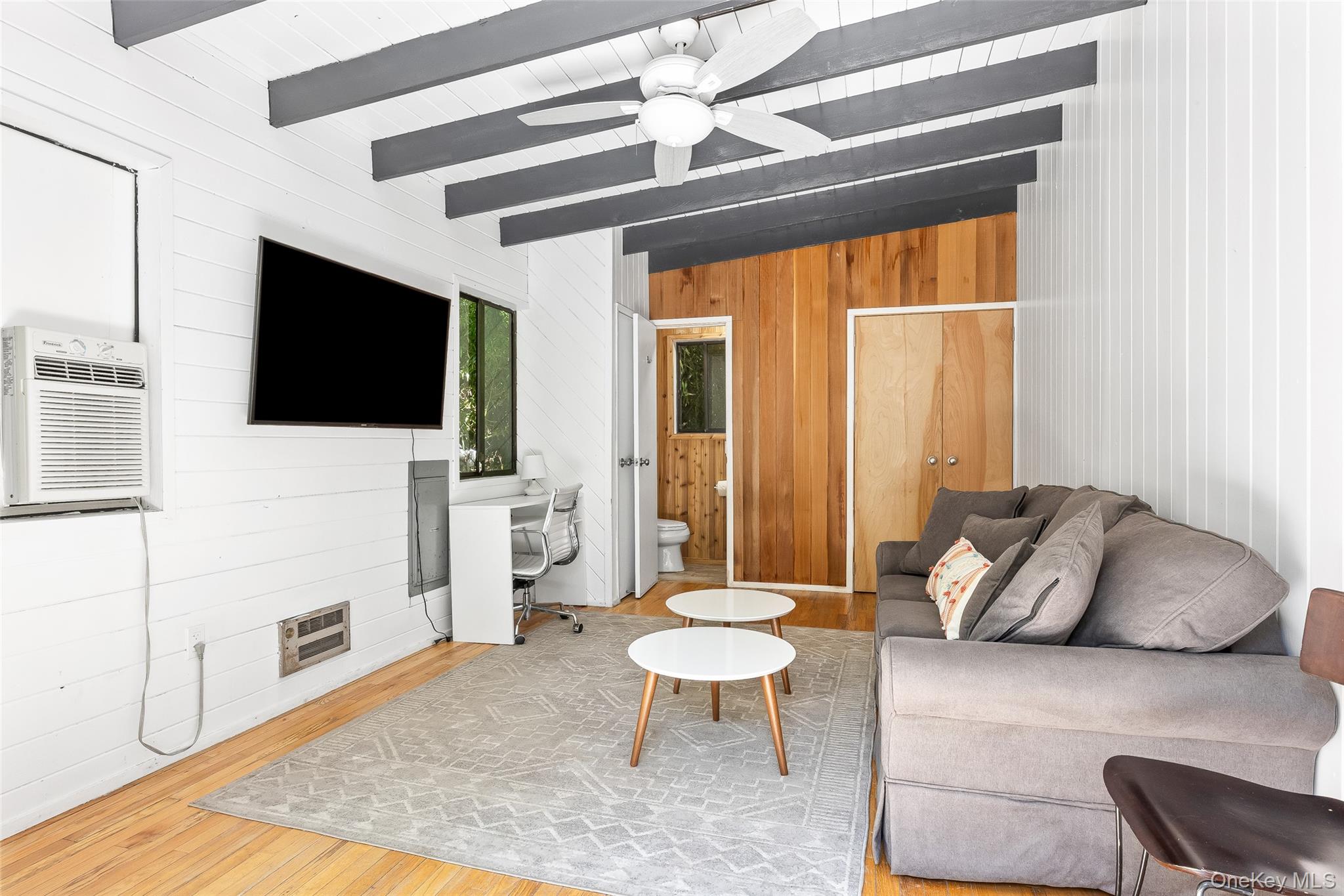 #10 photo, 15 Dune Way, サフォーク郡 Seaview , NY 11770