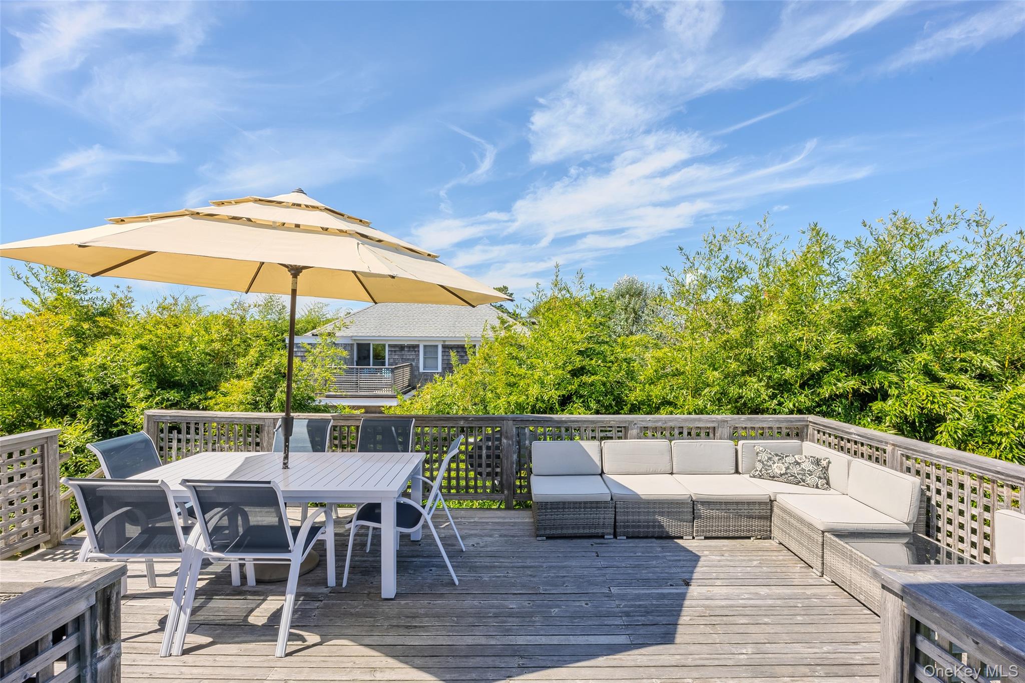 #6 photo, 15 Dune Way, サフォーク郡 Seaview , NY 11770