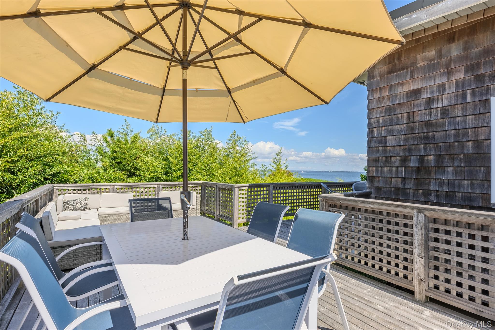 #7 photo, 15 Dune Way, サフォーク郡 Seaview , NY 11770