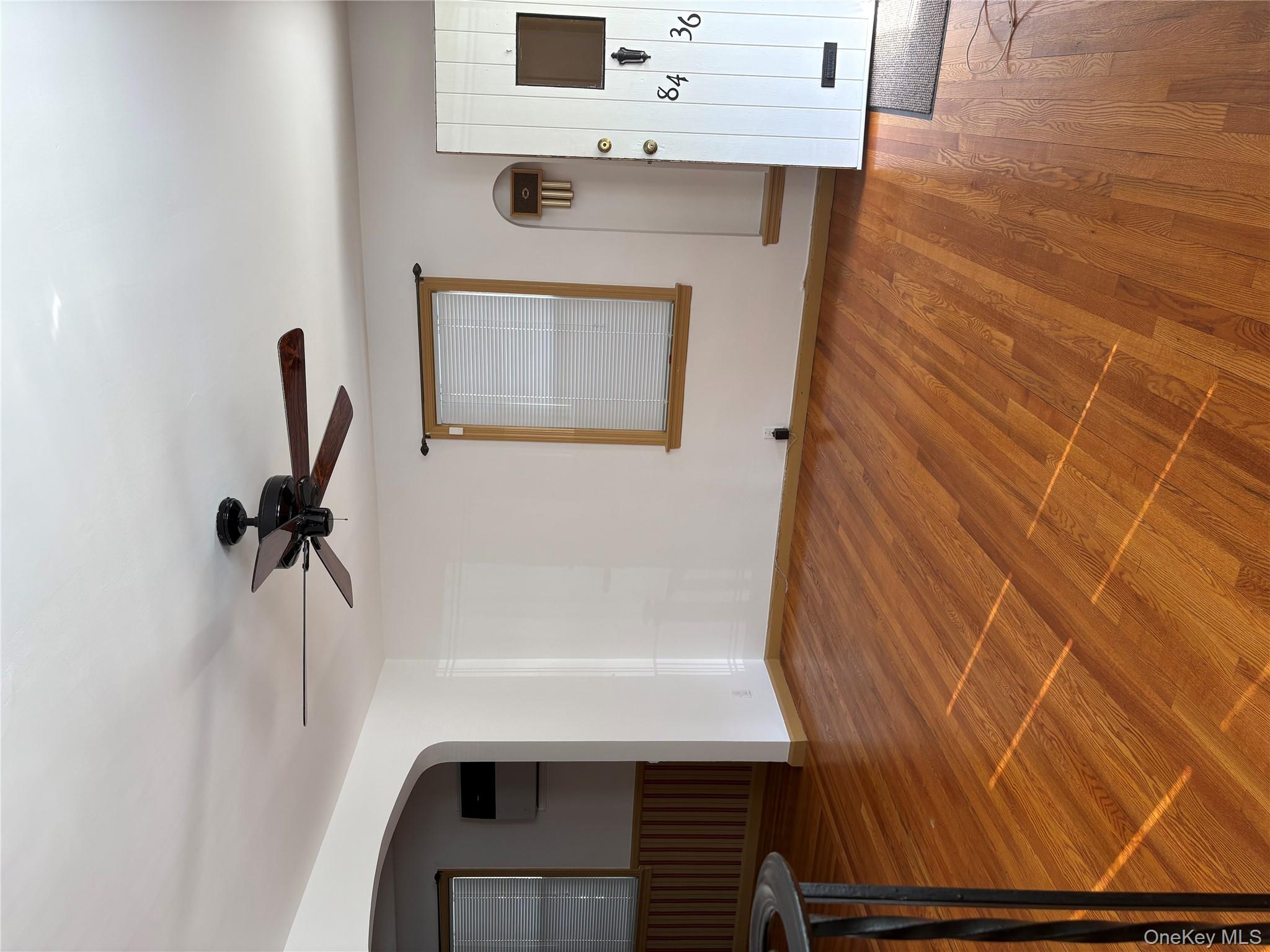 #2 photo, 8436 252nd Street, クイーンズ区 Bellerose , NY 11426