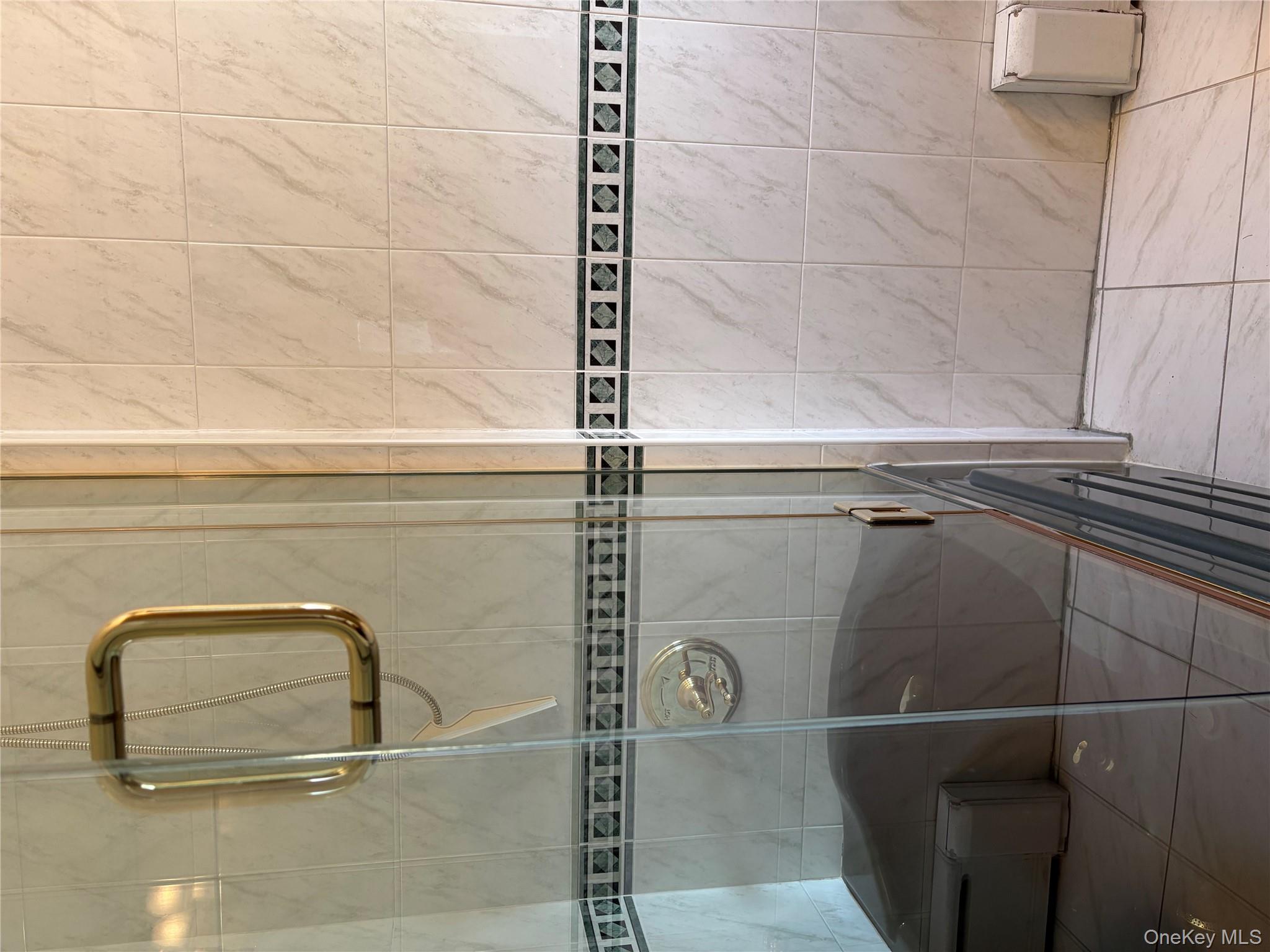 #6 photo, 8436 252nd Street, クイーンズ区 Bellerose , NY 11426