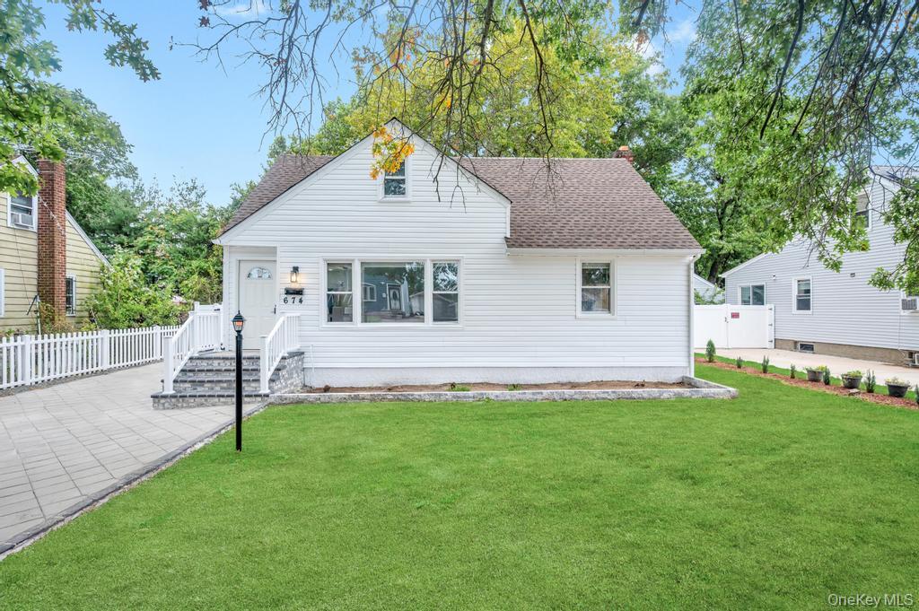 #1 photo, 674 Winthrop Drive, Uniondale , NY 11553