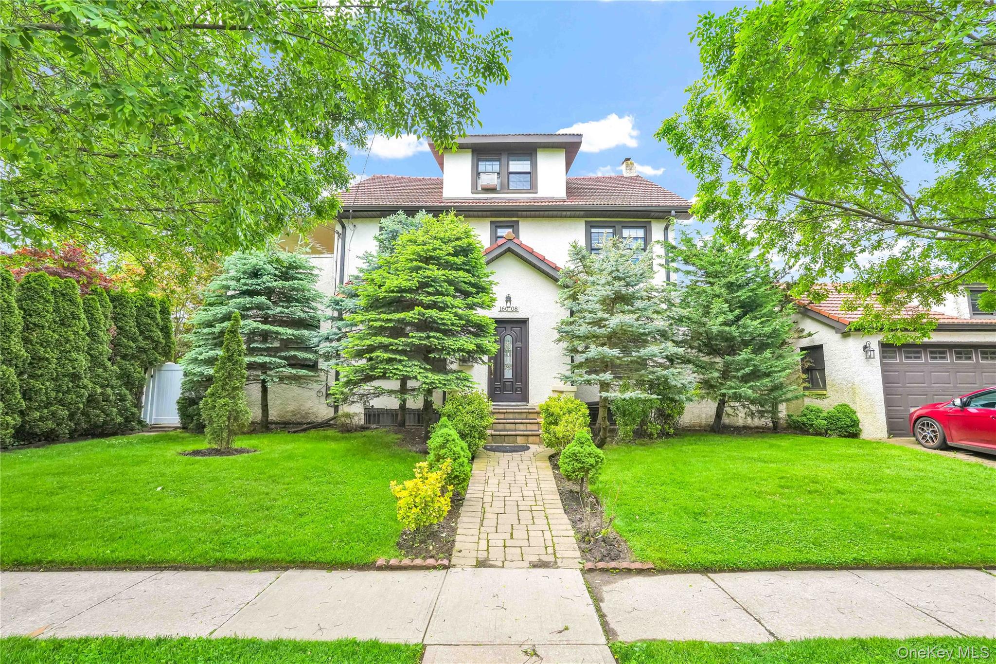 #2 photo, 16008 12th Road, クイーンズ区 Beechhurst , NY 11357