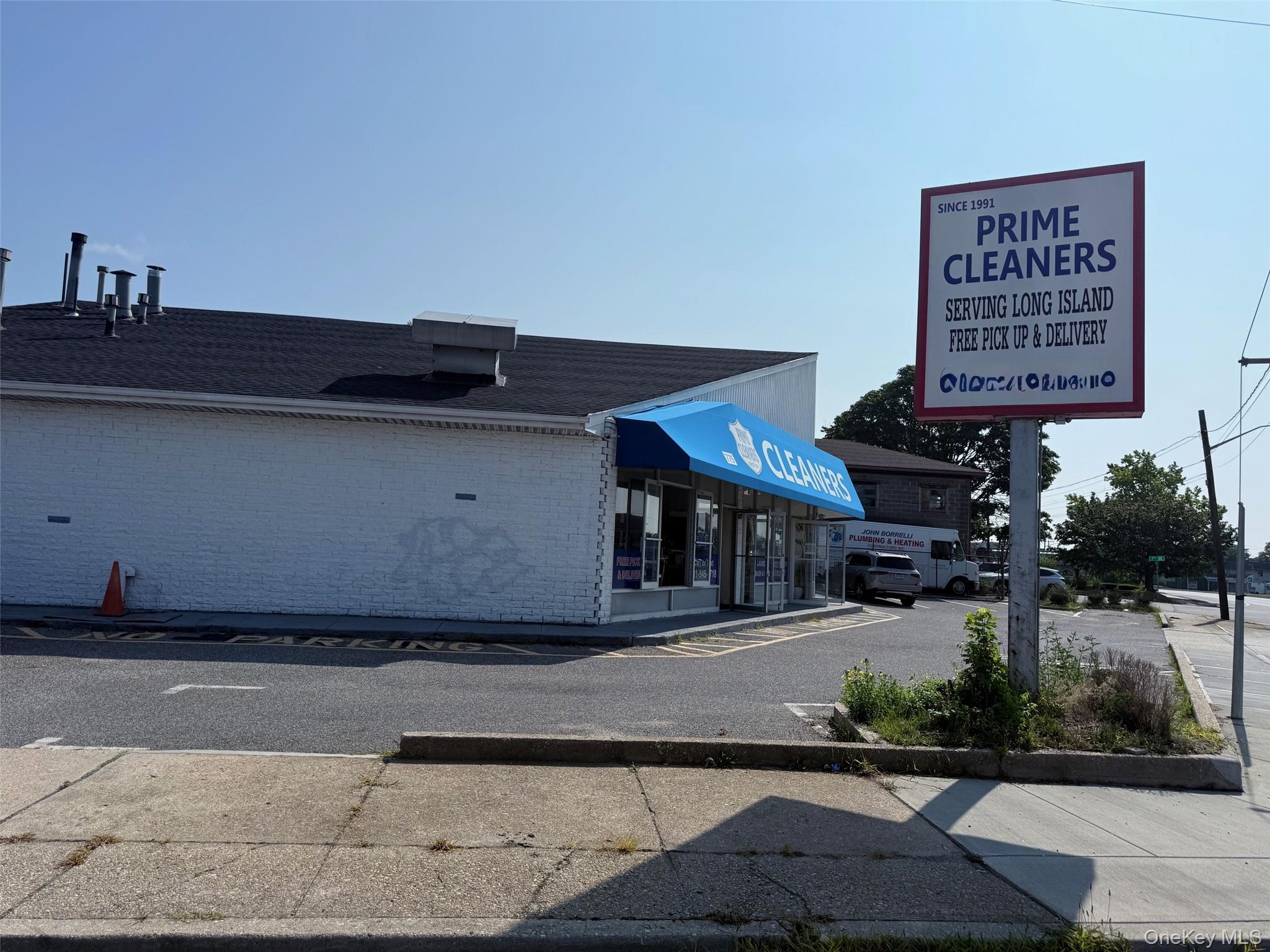 #3 photo, 771A-775 Famingdale Road, サフォーク郡 West Babylon , NY 11704