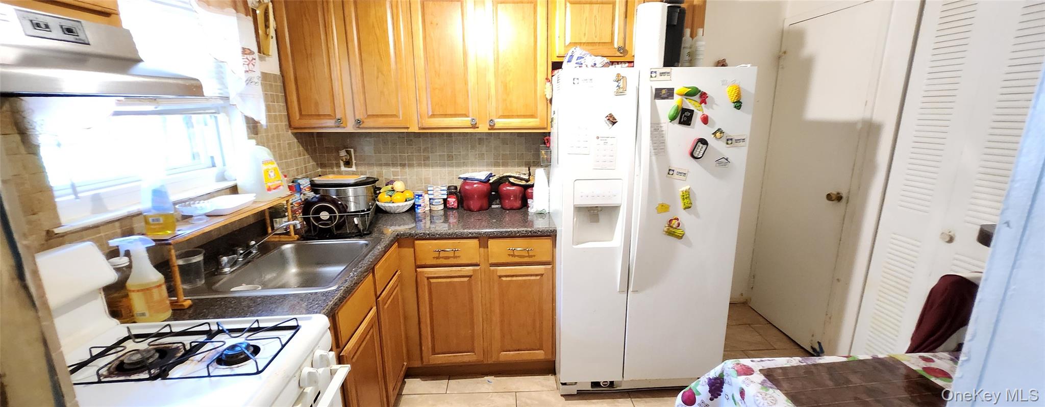 #4 photo, 45 Legion Street, ブルックリン区 Brooklyn , NY 11212