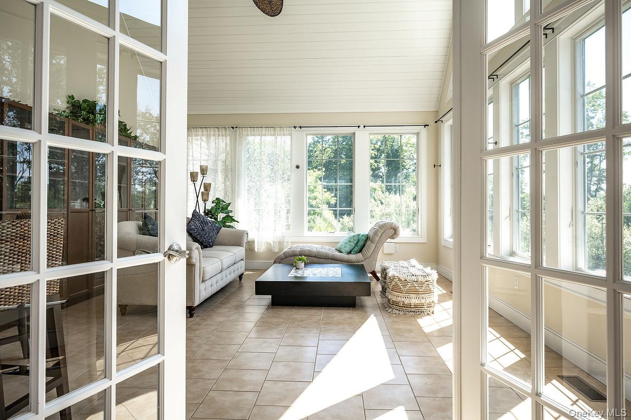 #13 photo, 31 Stonehollow Drive, 뉴욕주 Brewster , NY 10509