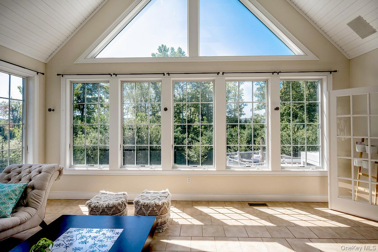 #14 photo, 31 Stonehollow Drive, 뉴욕주 Brewster , NY 10509