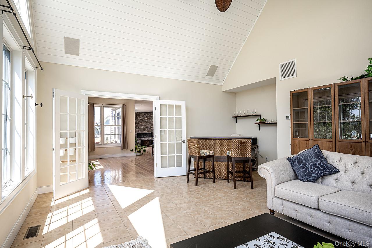 #15 photo, 31 Stonehollow Drive, 뉴욕주 Brewster , NY 10509