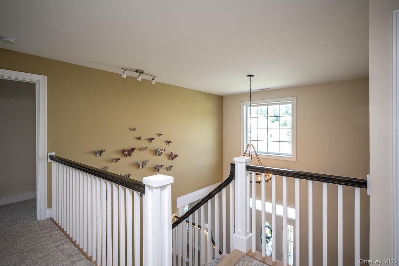 #16 photo, 31 Stonehollow Drive, 뉴욕주 Brewster , NY 10509