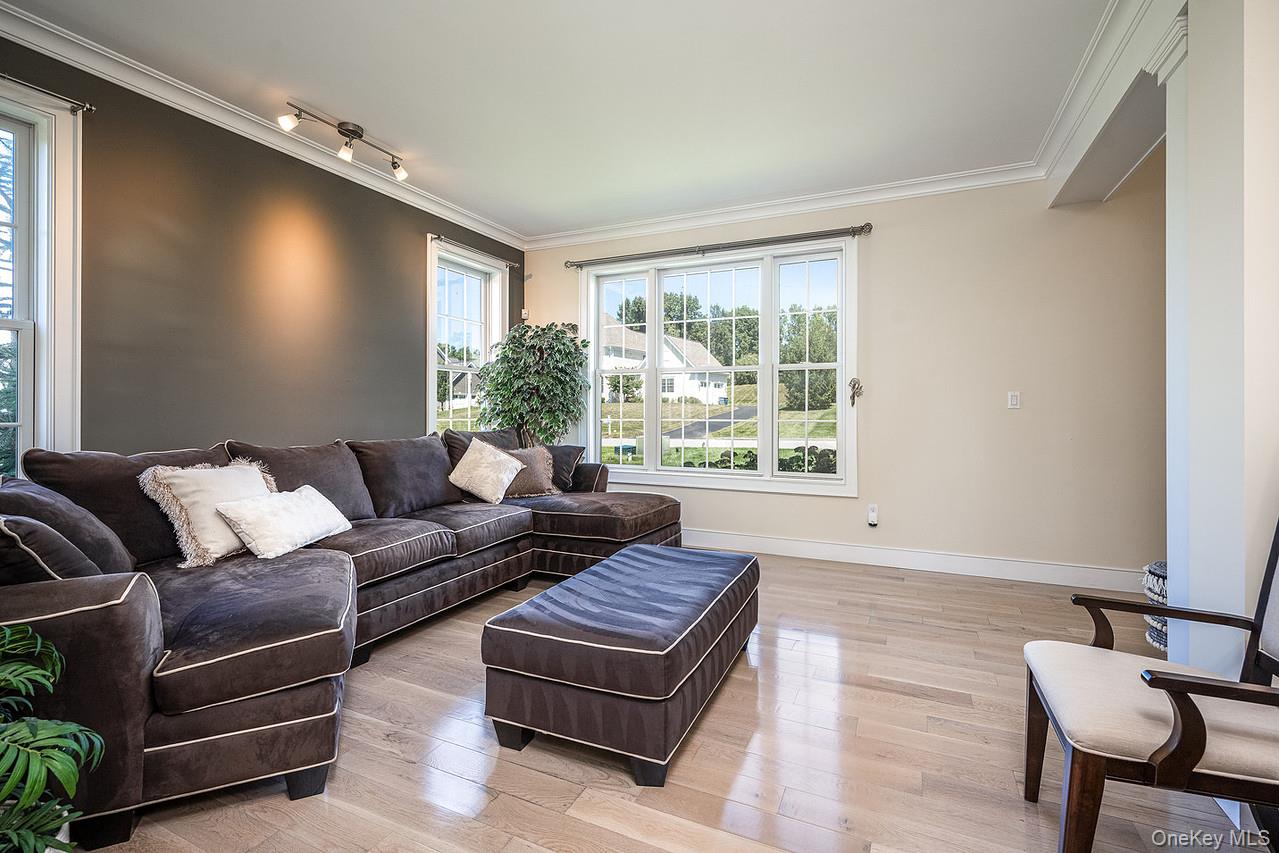 #6 photo, 31 Stonehollow Drive, 뉴욕주 Brewster , NY 10509