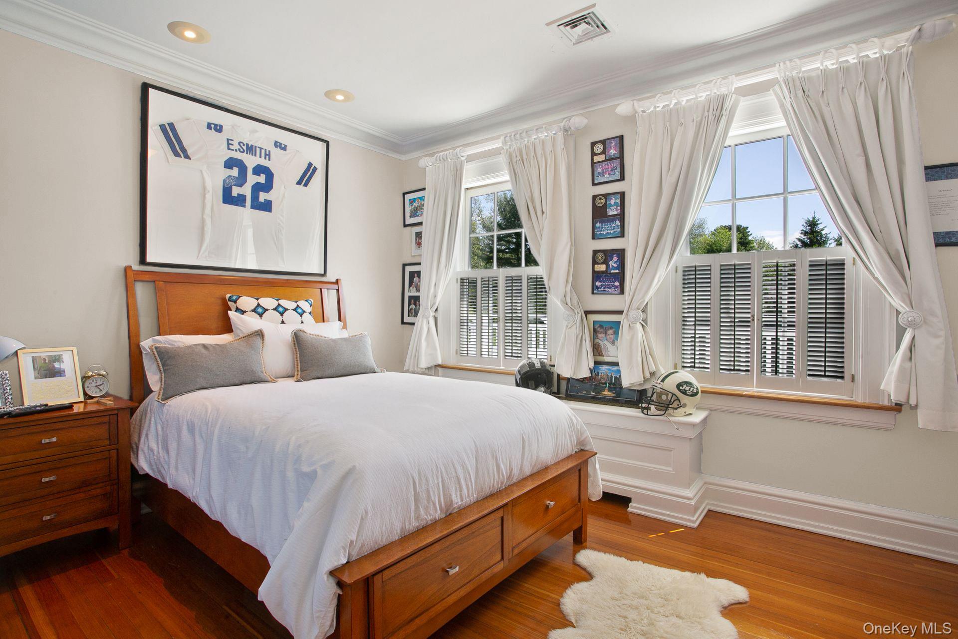 #19 photo, 1 Roland Road, Irvington , NY 10533