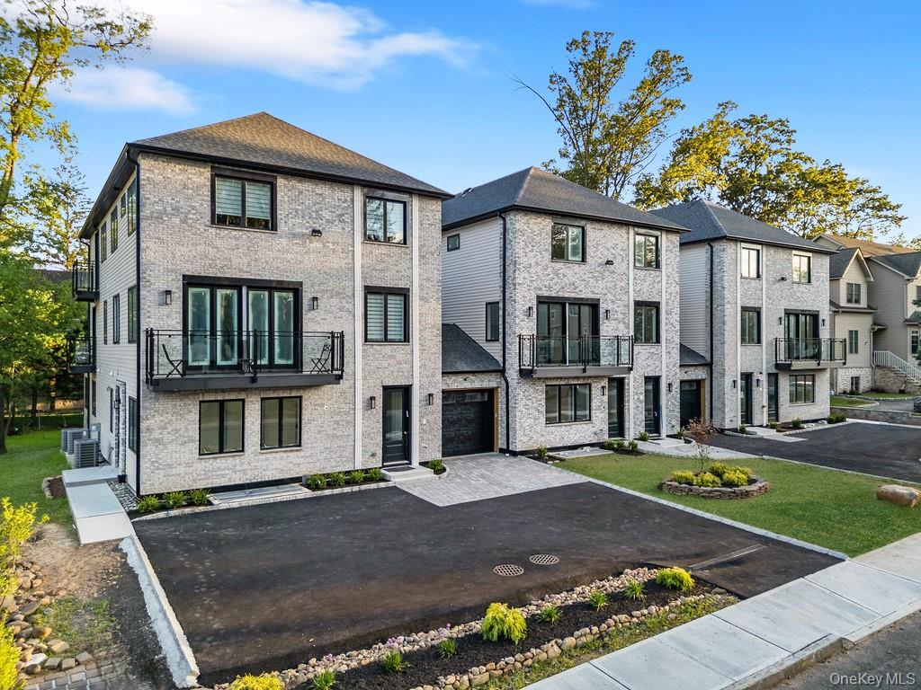 #2 photo, 27 Ellish Parkway, Spring Valley , NY 10977