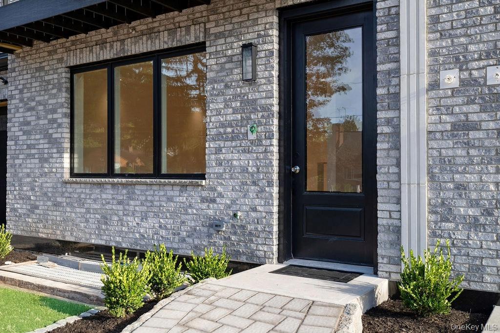 #3 photo, 27 Ellish Parkway, Spring Valley , NY 10977