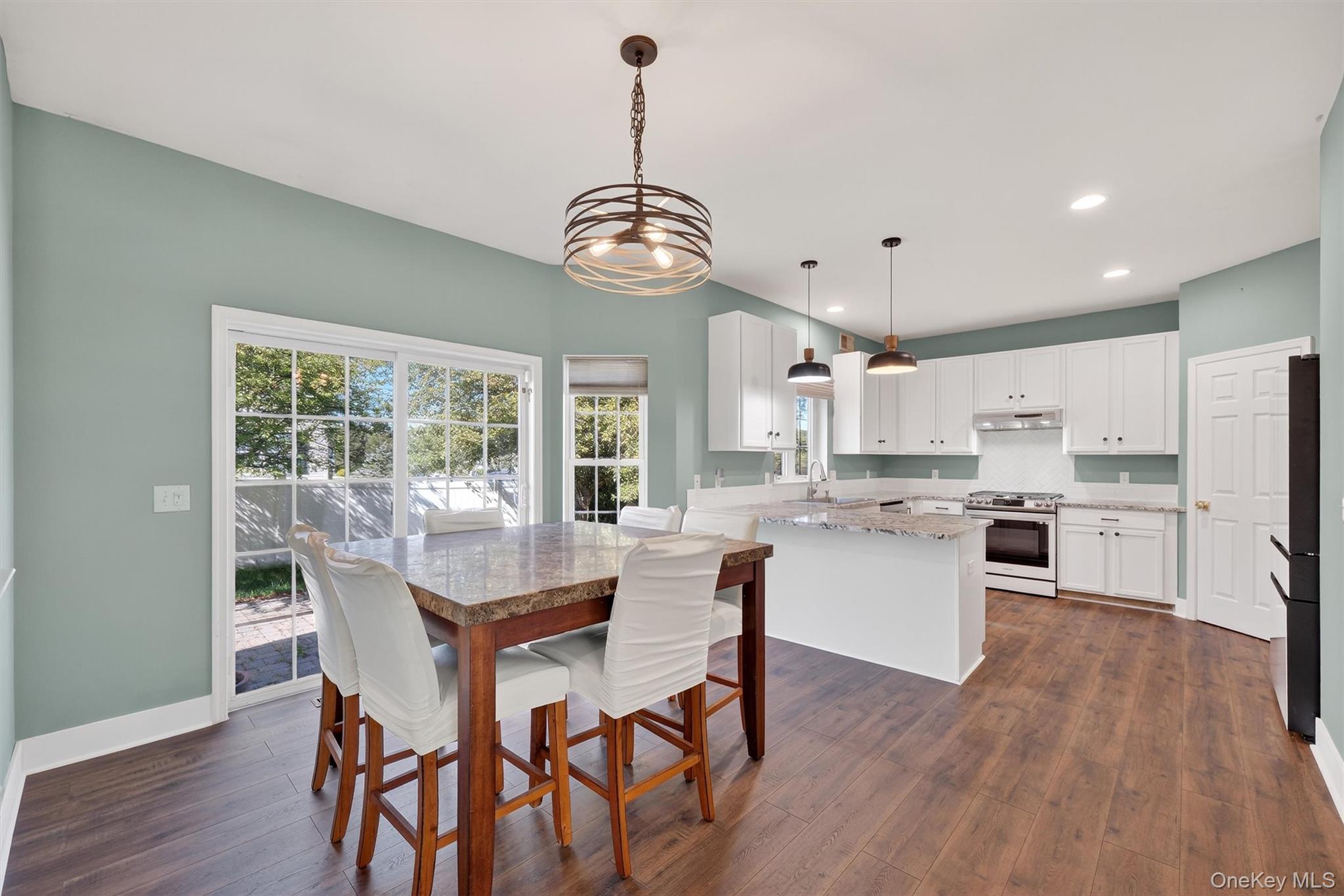 #13 photo, 2806 Cherry Tree Way, New Windsor , NY 12553