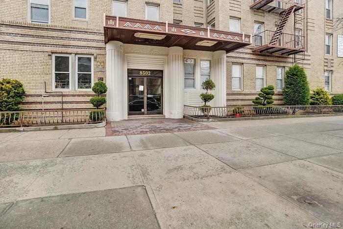 #4 photo, 8502 Fort Hamilton Parkway, ブルックリン区 Brooklyn , NY 11209