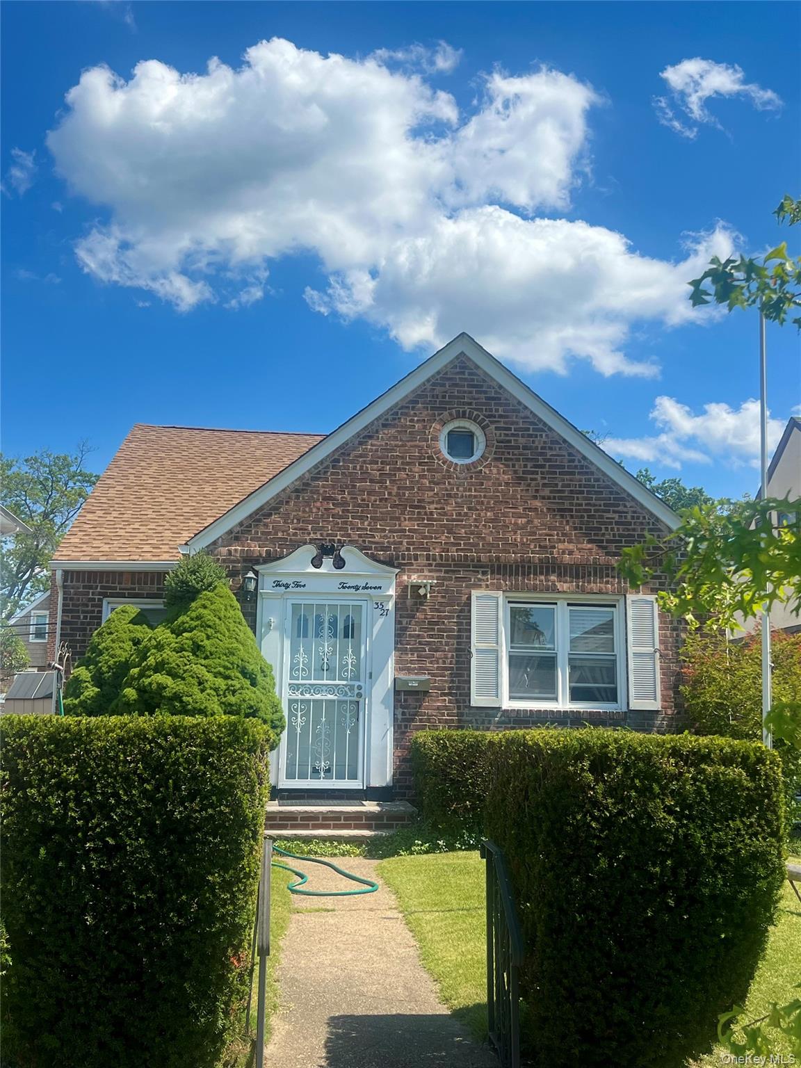 #2 photo, 35-27 203rd Street, クイーンズ区 Bayside , NY 11361