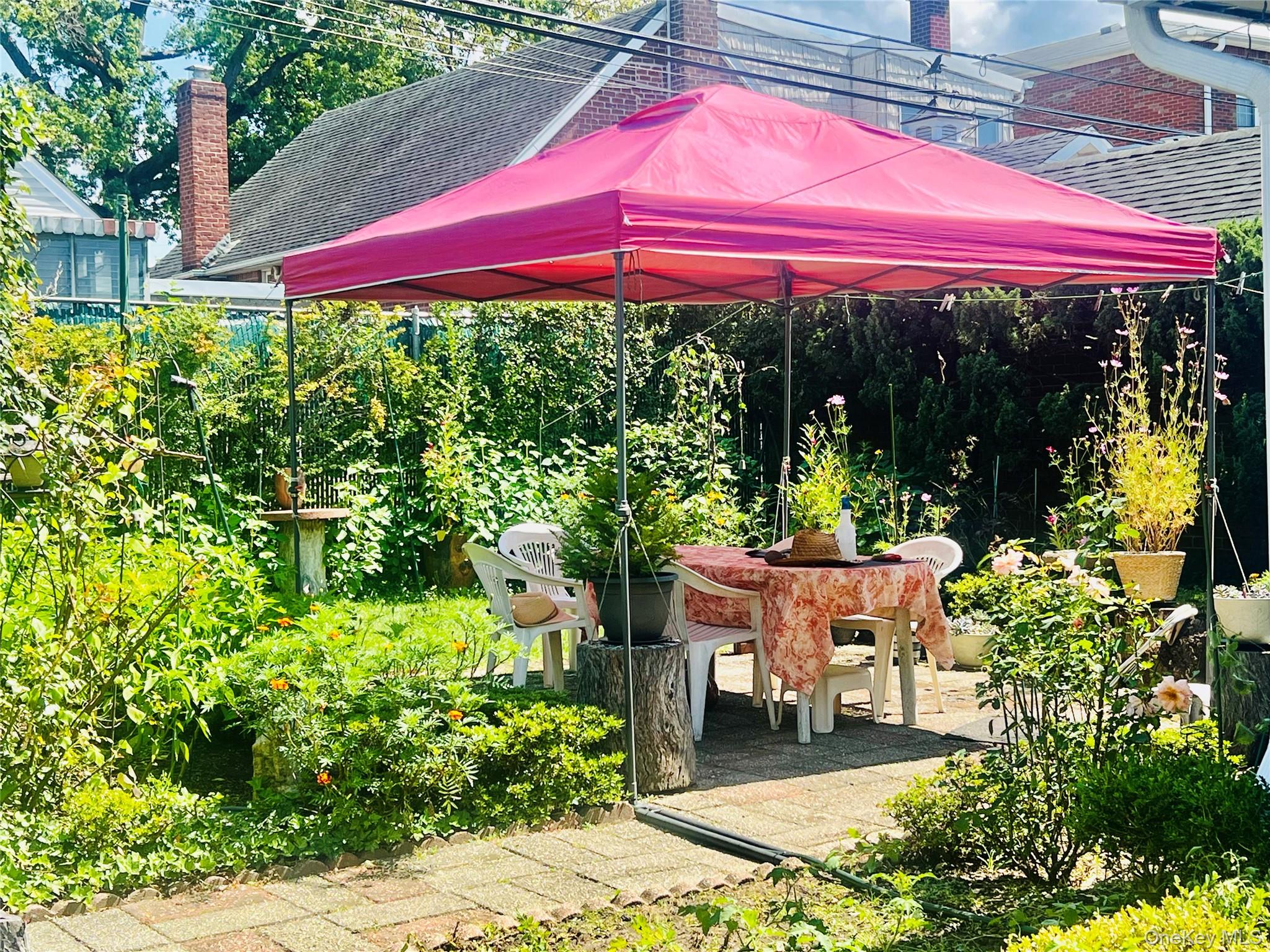 #3 photo, 35-27 203rd Street, クイーンズ区 Bayside , NY 11361