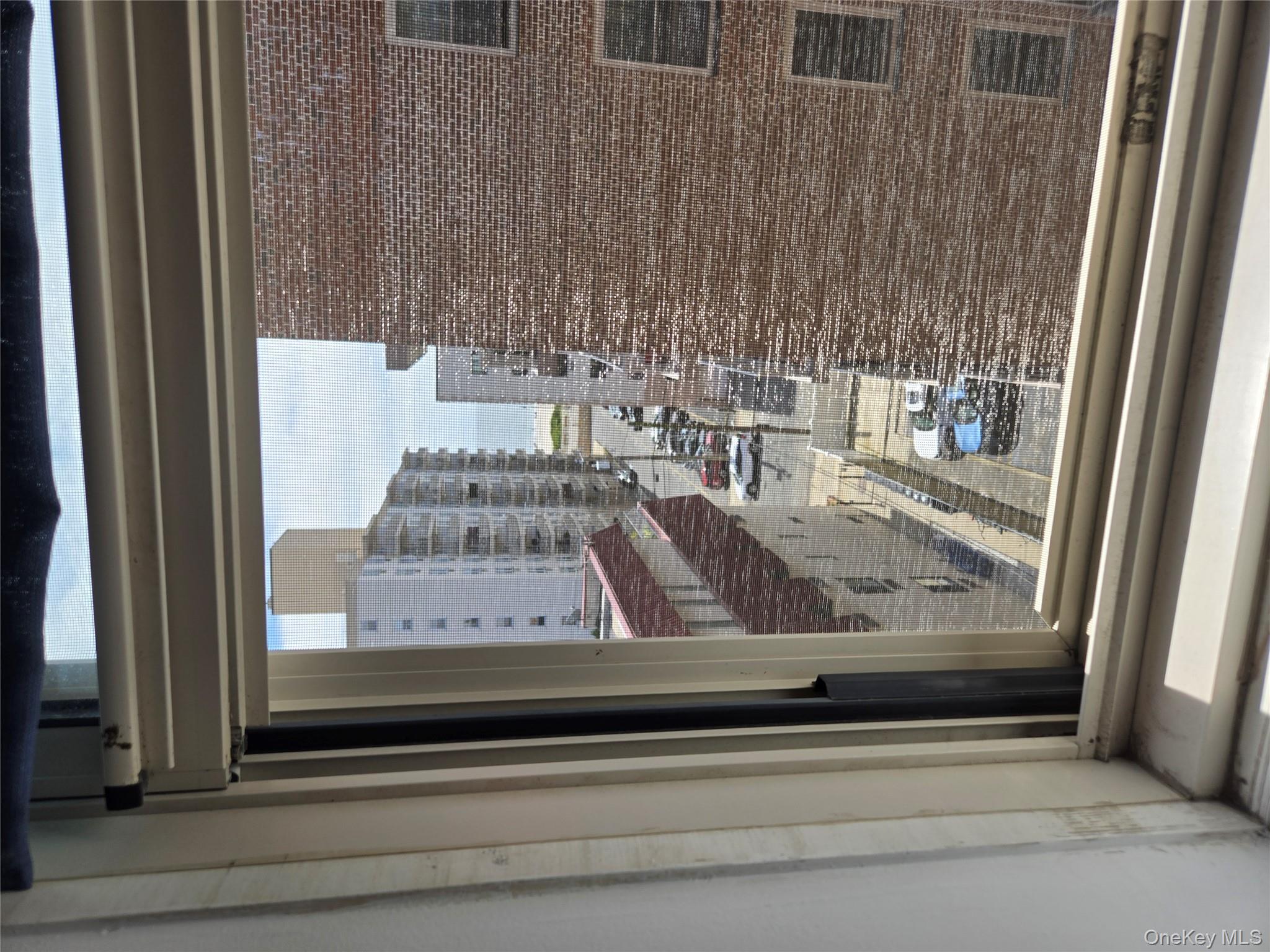 #12 photo, 410 East Broadway, ナッソー郡 Long Beach , NY 11561