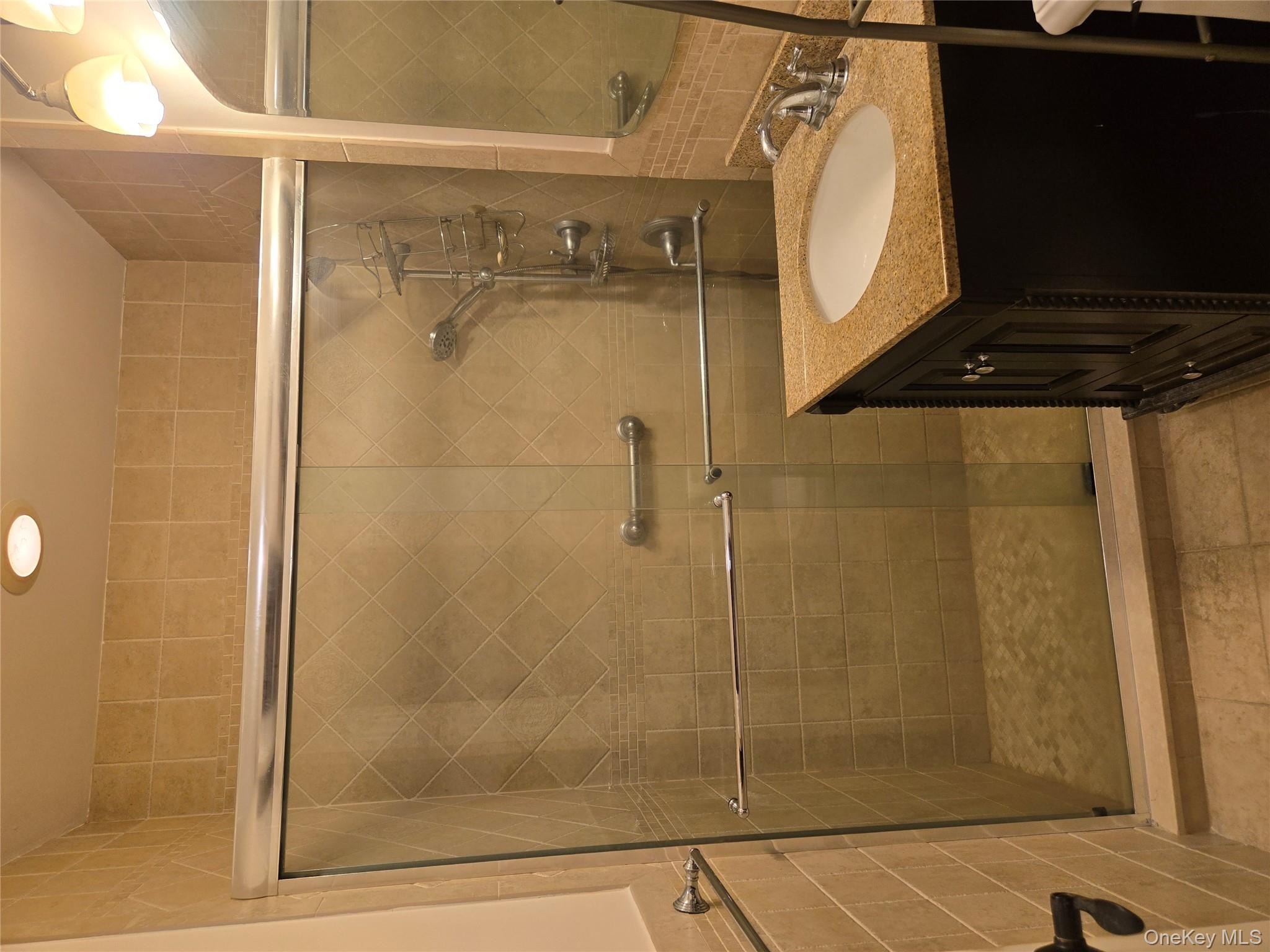 #9 photo, 410 East Broadway, ナッソー郡 Long Beach , NY 11561