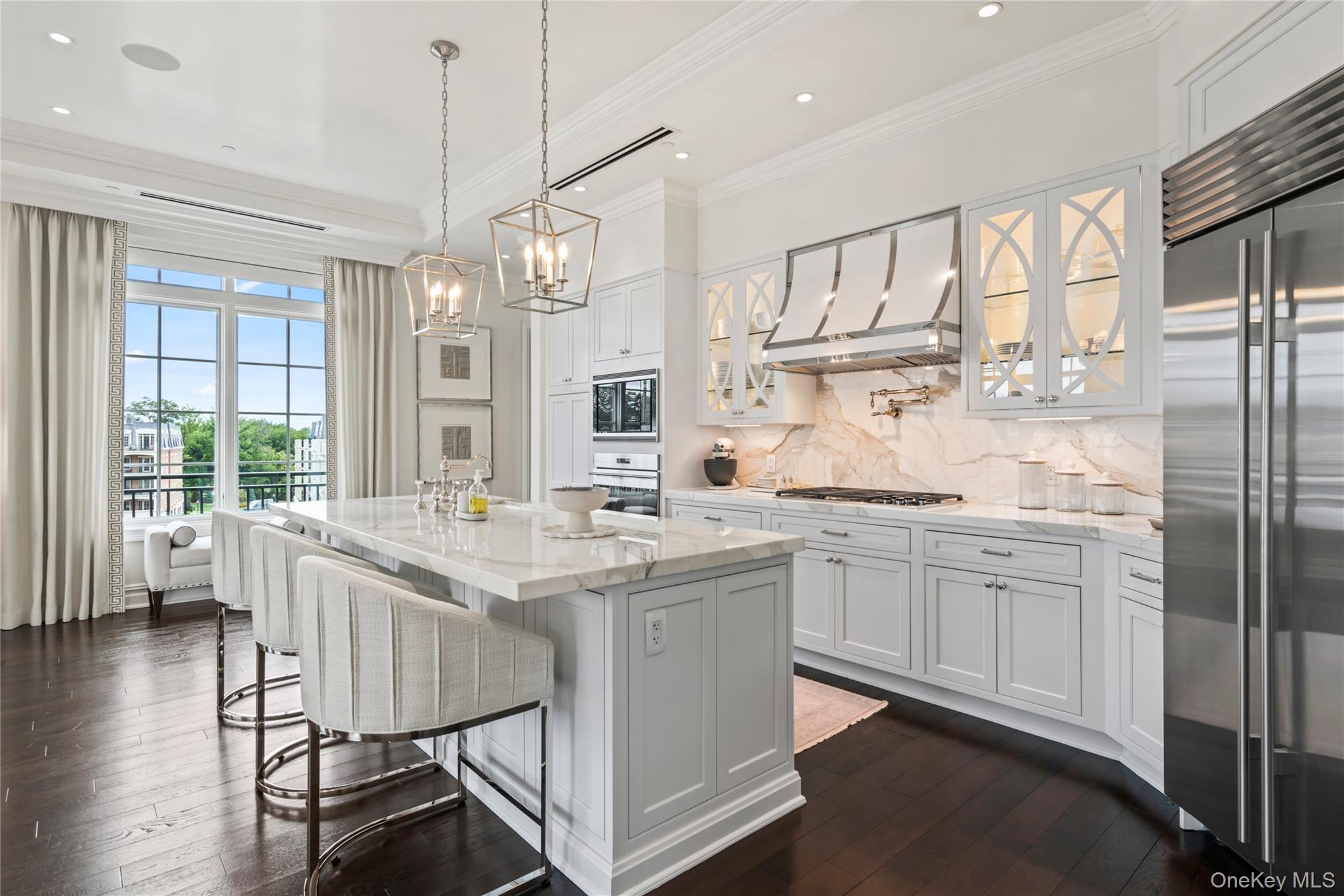 #11 photo, 6000 Royal Court, ナッソー郡 North Hills , NY 11040