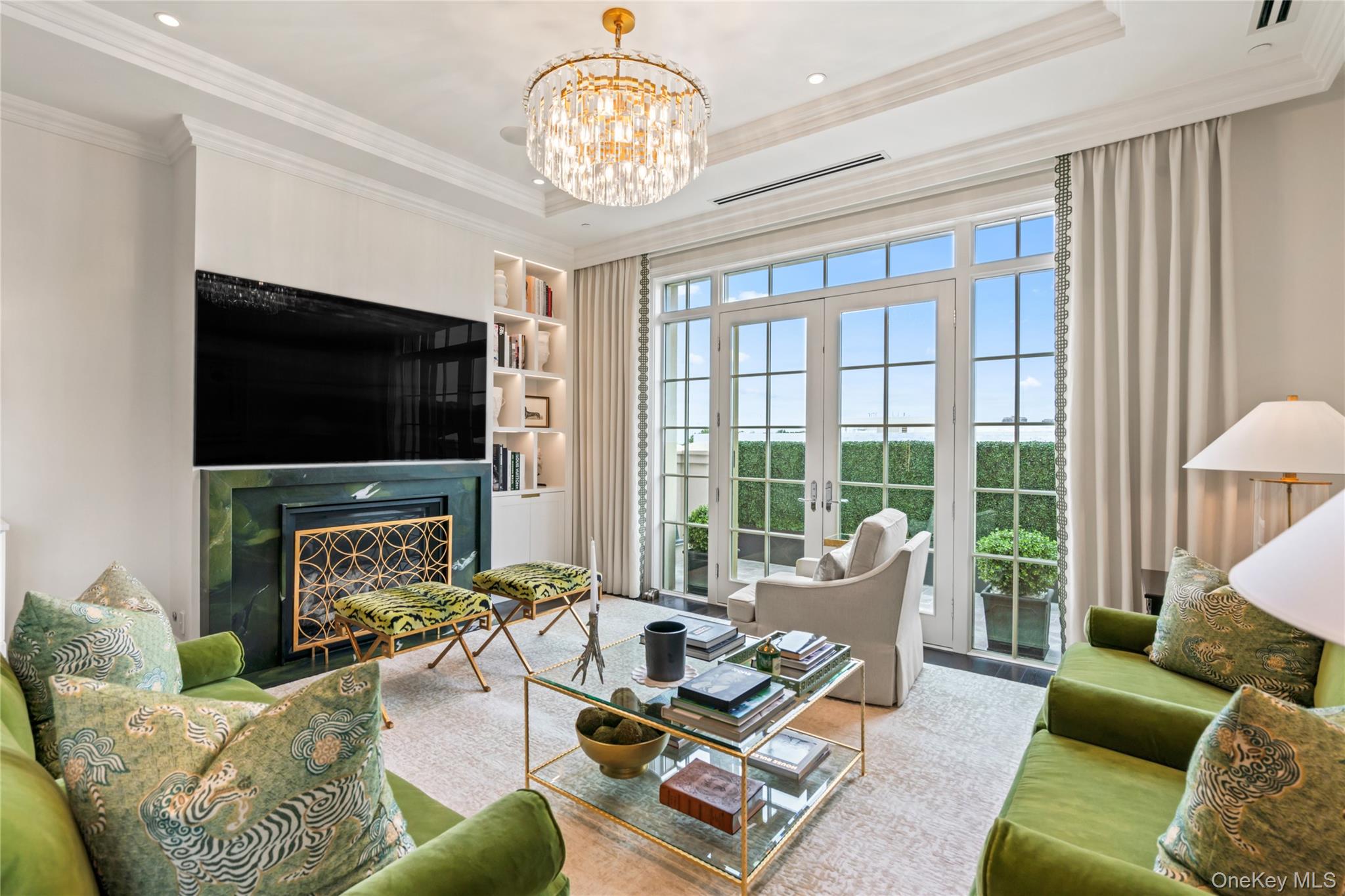 #18 photo, 6000 Royal Court, ナッソー郡 North Hills , NY 11040