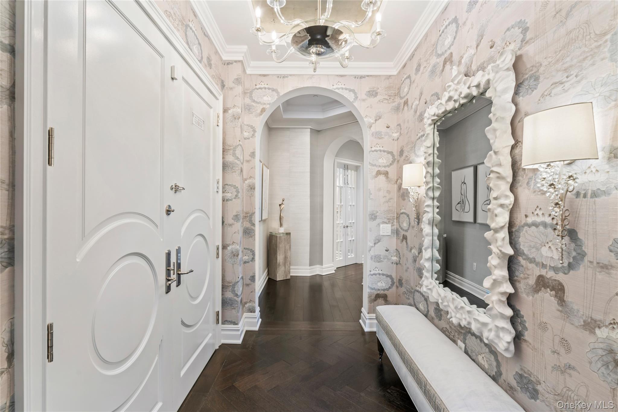 #3 photo, 6000 Royal Court, ナッソー郡 North Hills , NY 11040