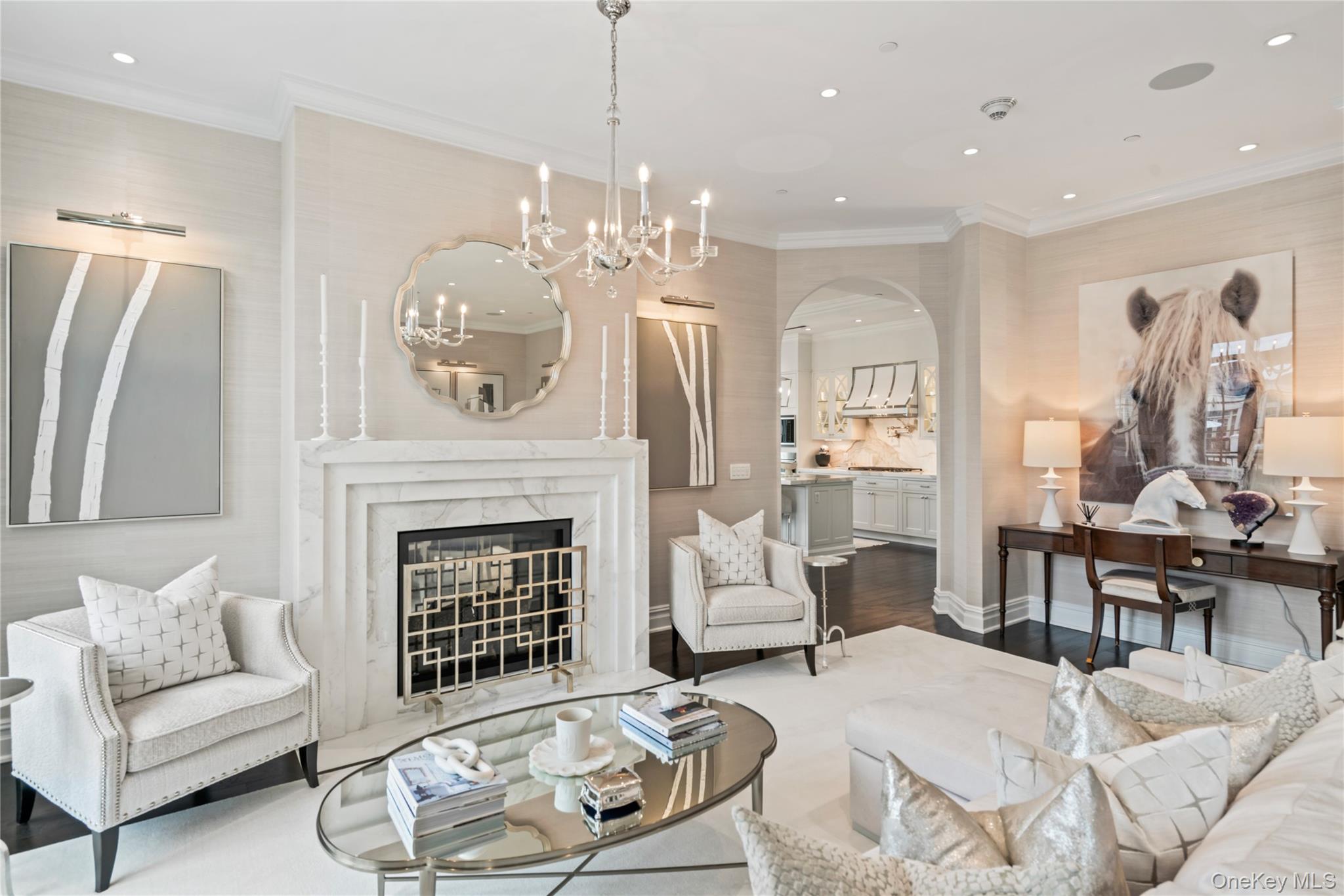 #8 photo, 6000 Royal Court, ナッソー郡 North Hills , NY 11040