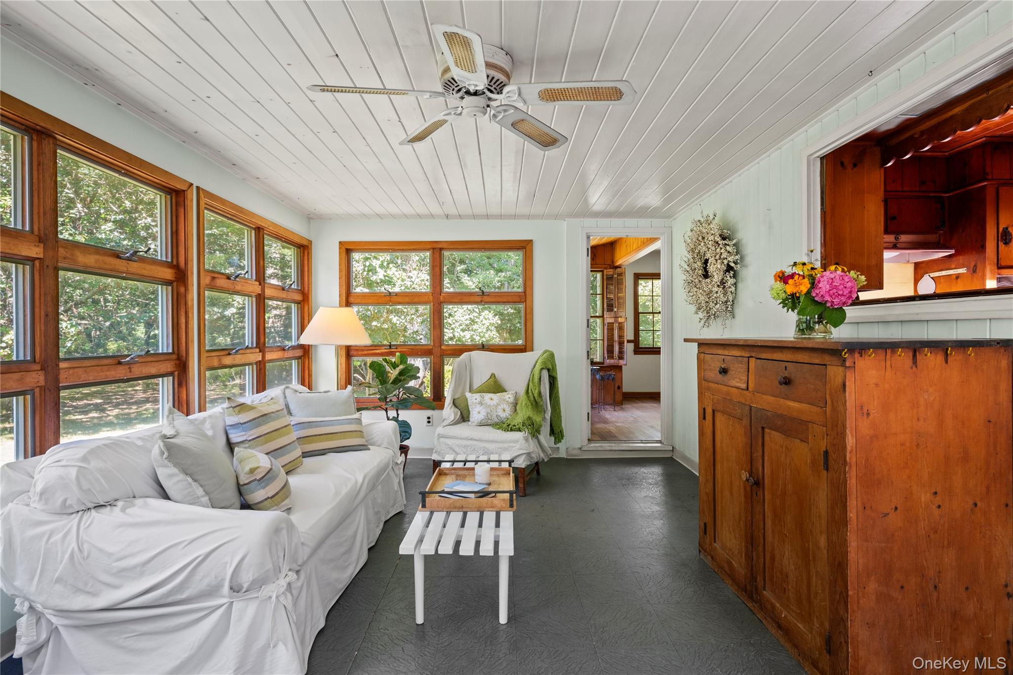 #19 photo, 26 S Menantic Road, サフォーク郡 Shelter Island , NY 11964