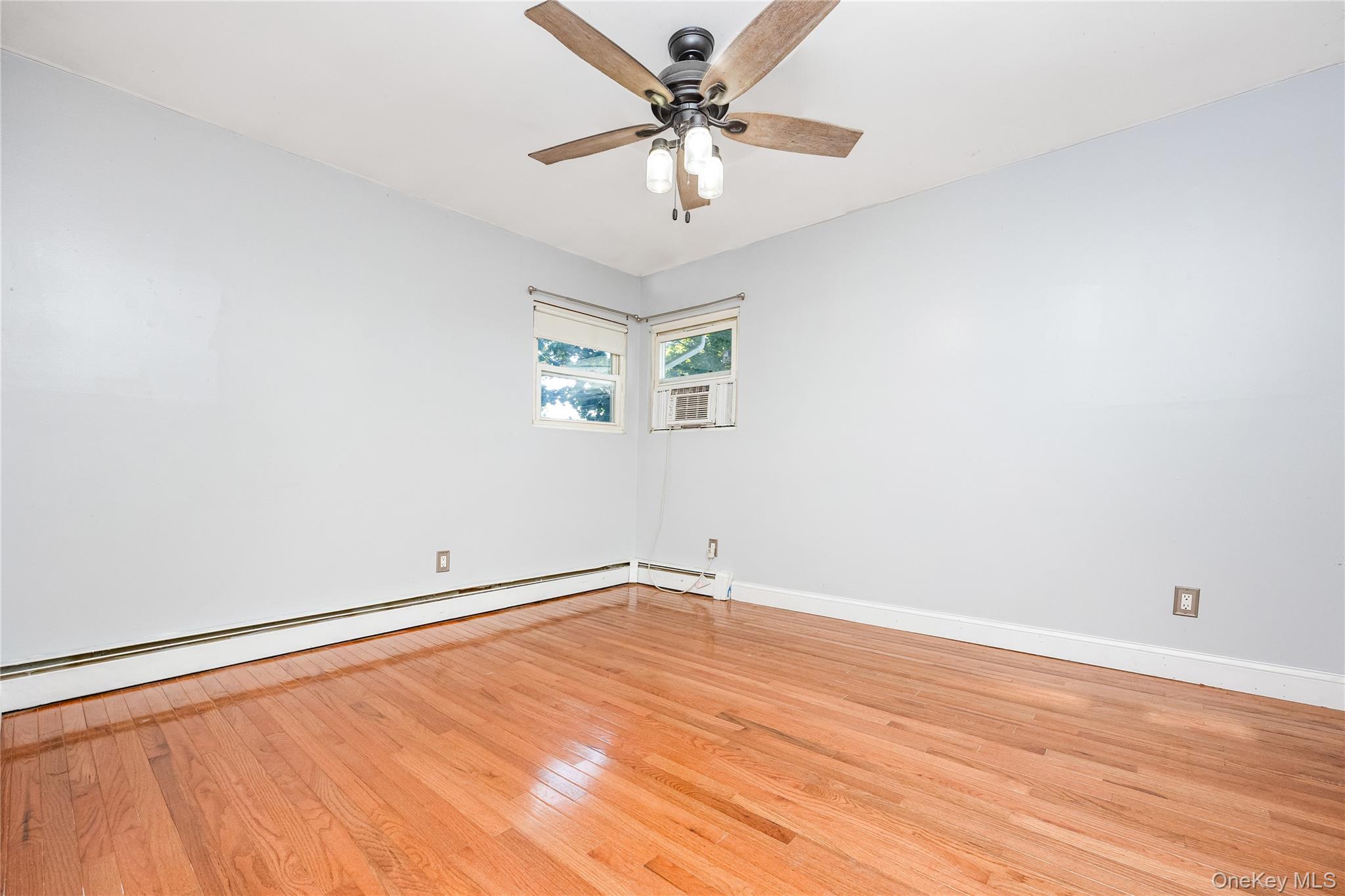 #14 photo, 16 Hillside Road, Farmingville , NY 11738