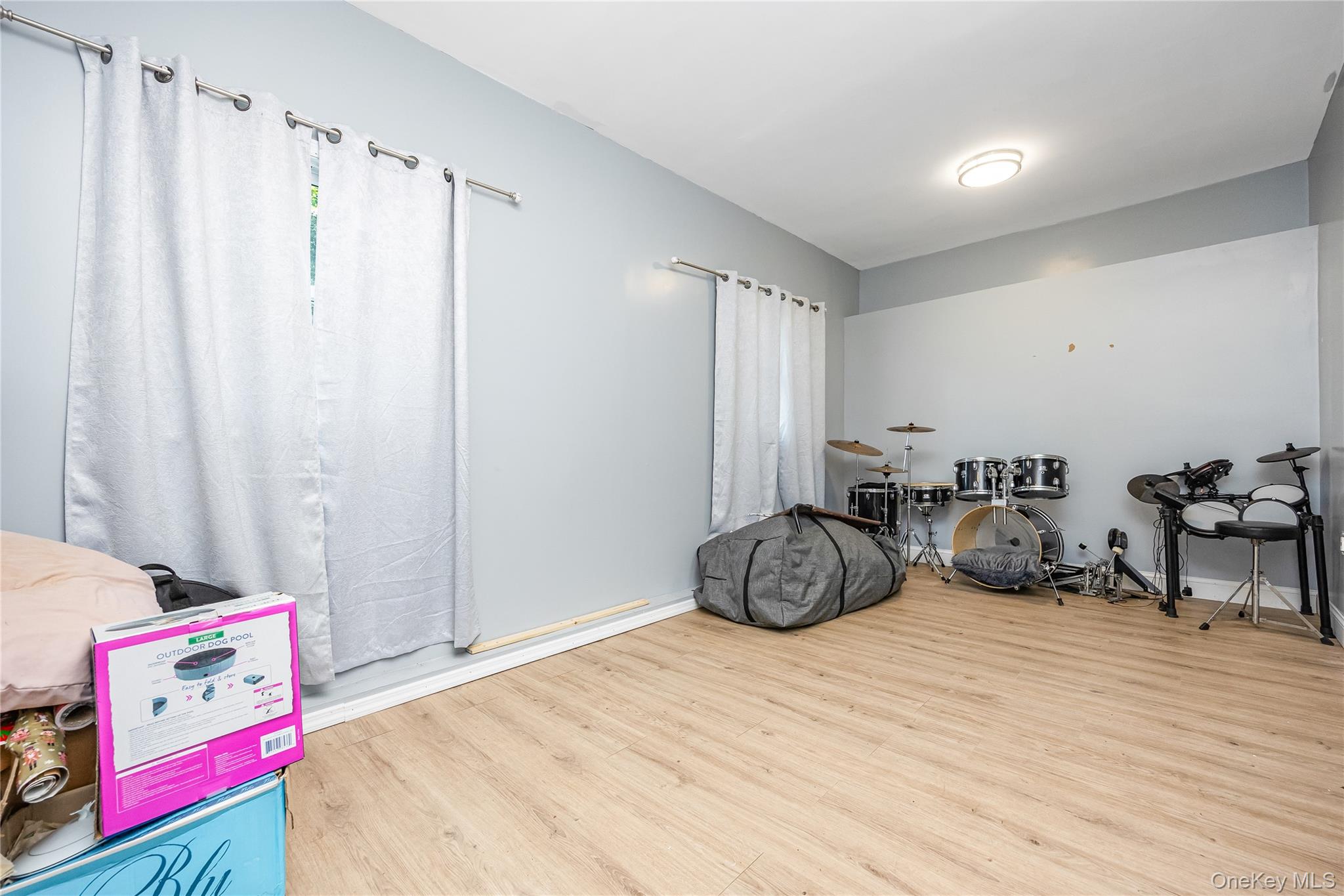 #16 photo, 16 Hillside Road, Farmingville , NY 11738