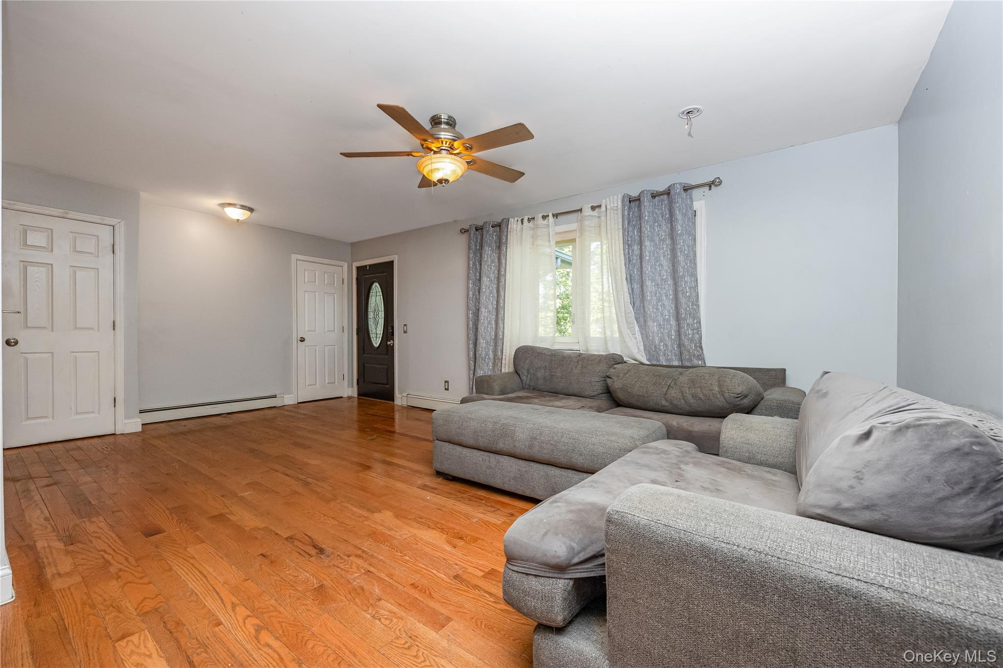 #9 photo, 16 Hillside Road, Farmingville , NY 11738