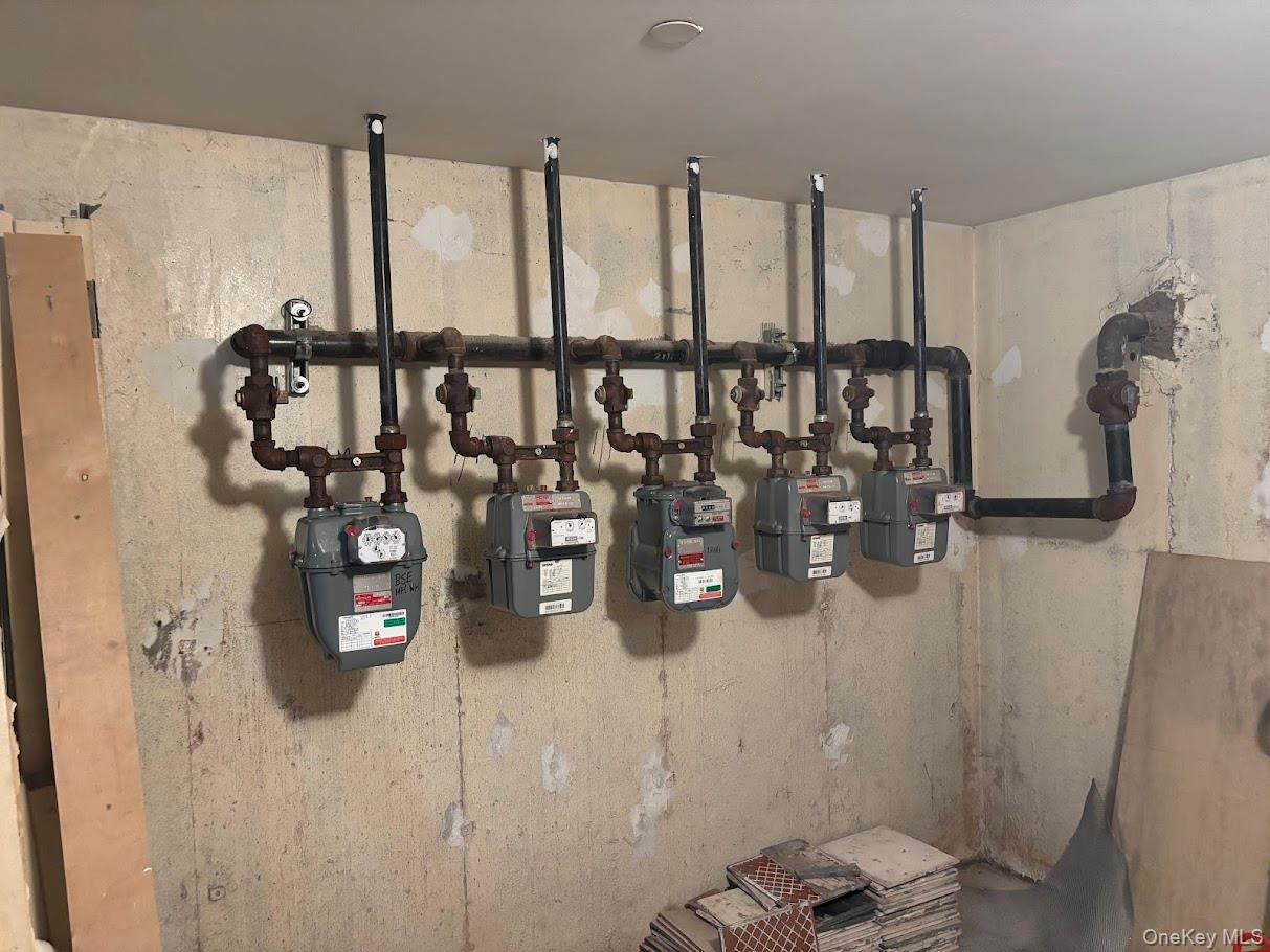 #9 photo, 41-59 70th Street, クイーンズ区 Woodside , NY 11377