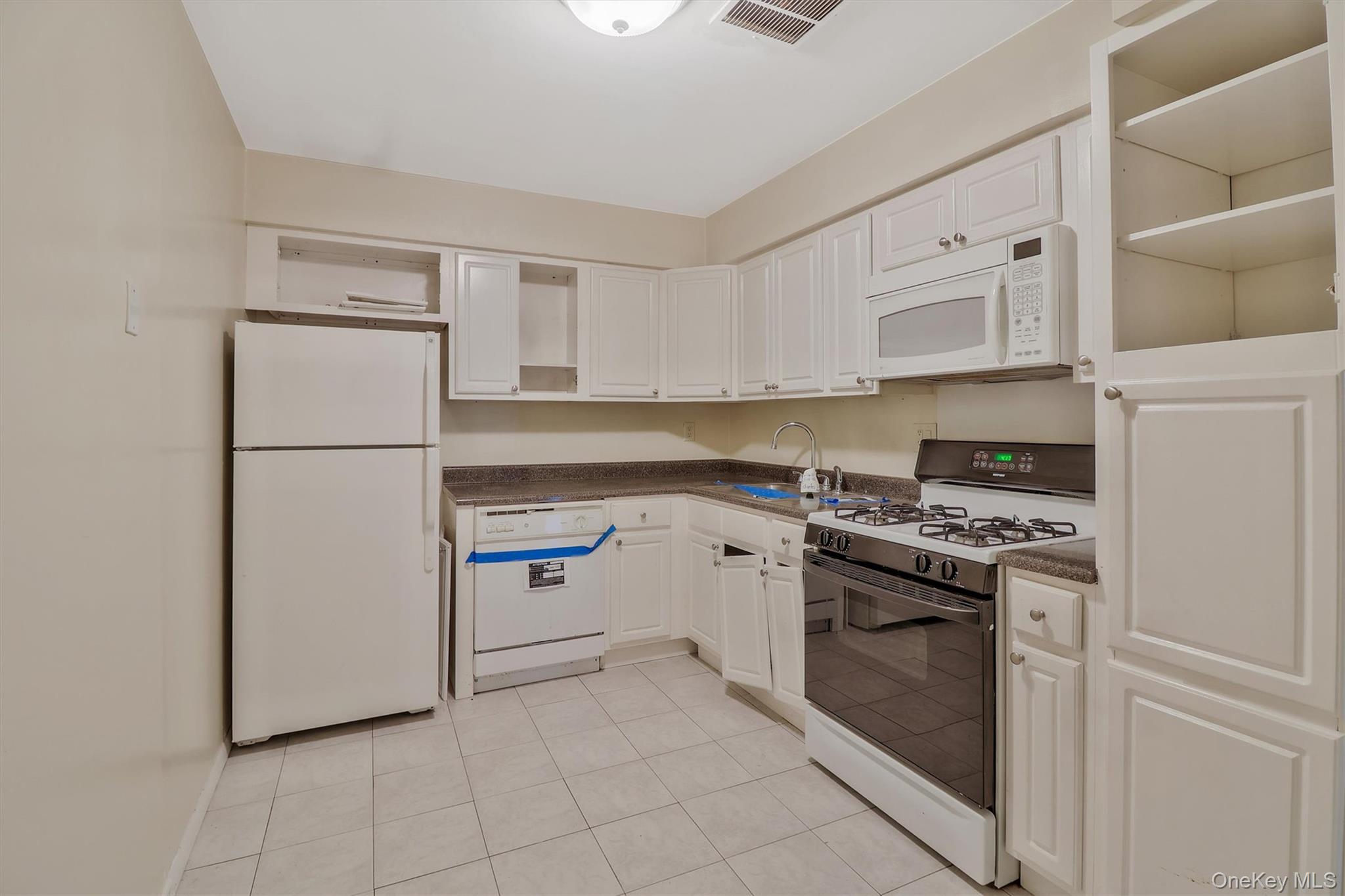 #8 photo, 3 Charles Lane, Pomona , NY 10970