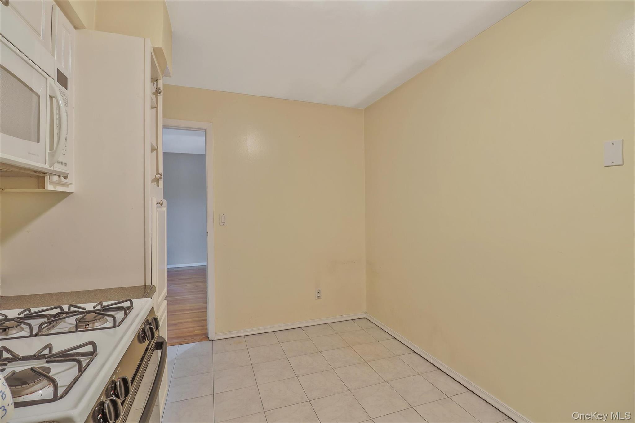 #9 photo, 3 Charles Lane, Pomona , NY 10970