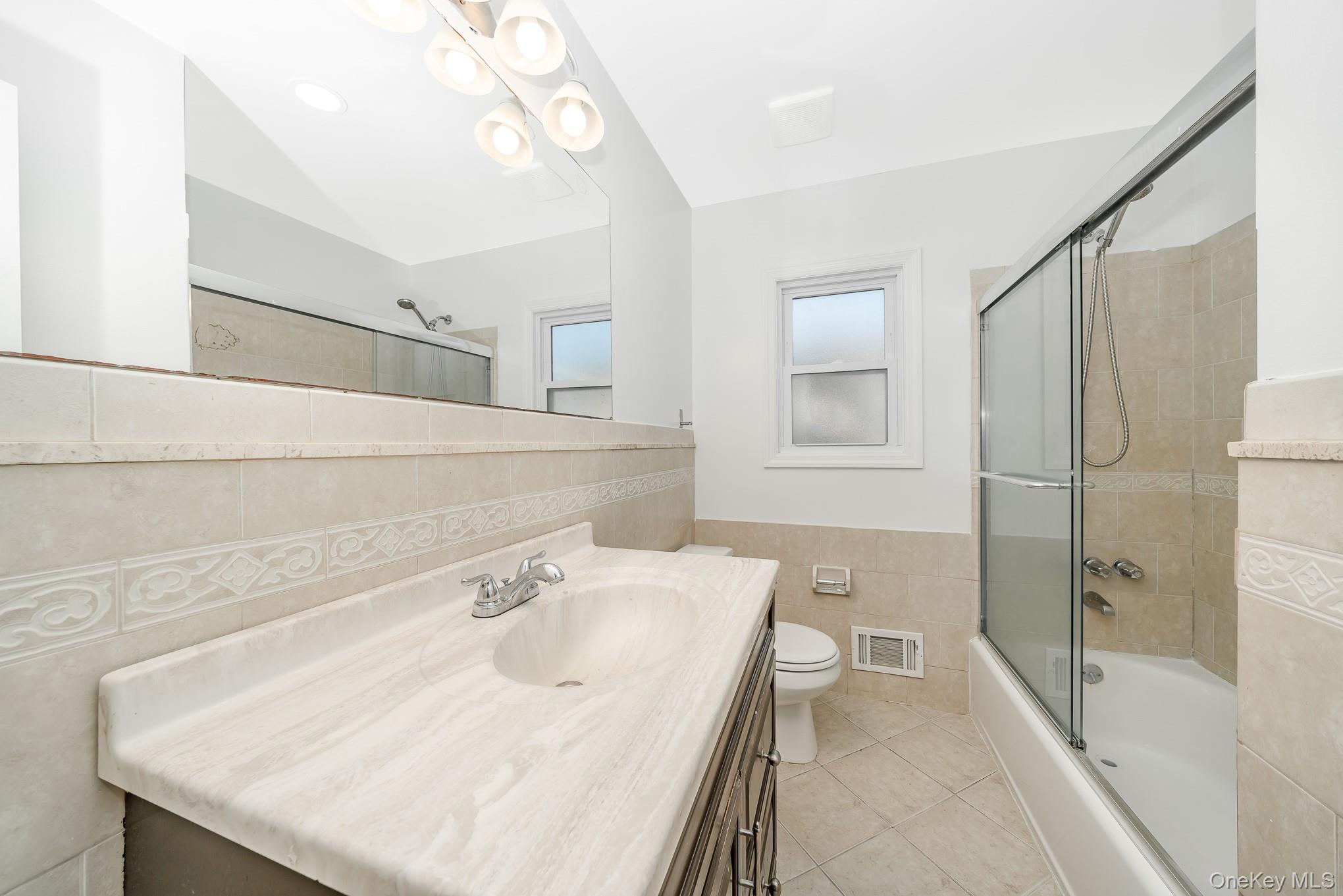 #15 photo, 880 Washington Street, ナッソー郡 Baldwin , NY 11510