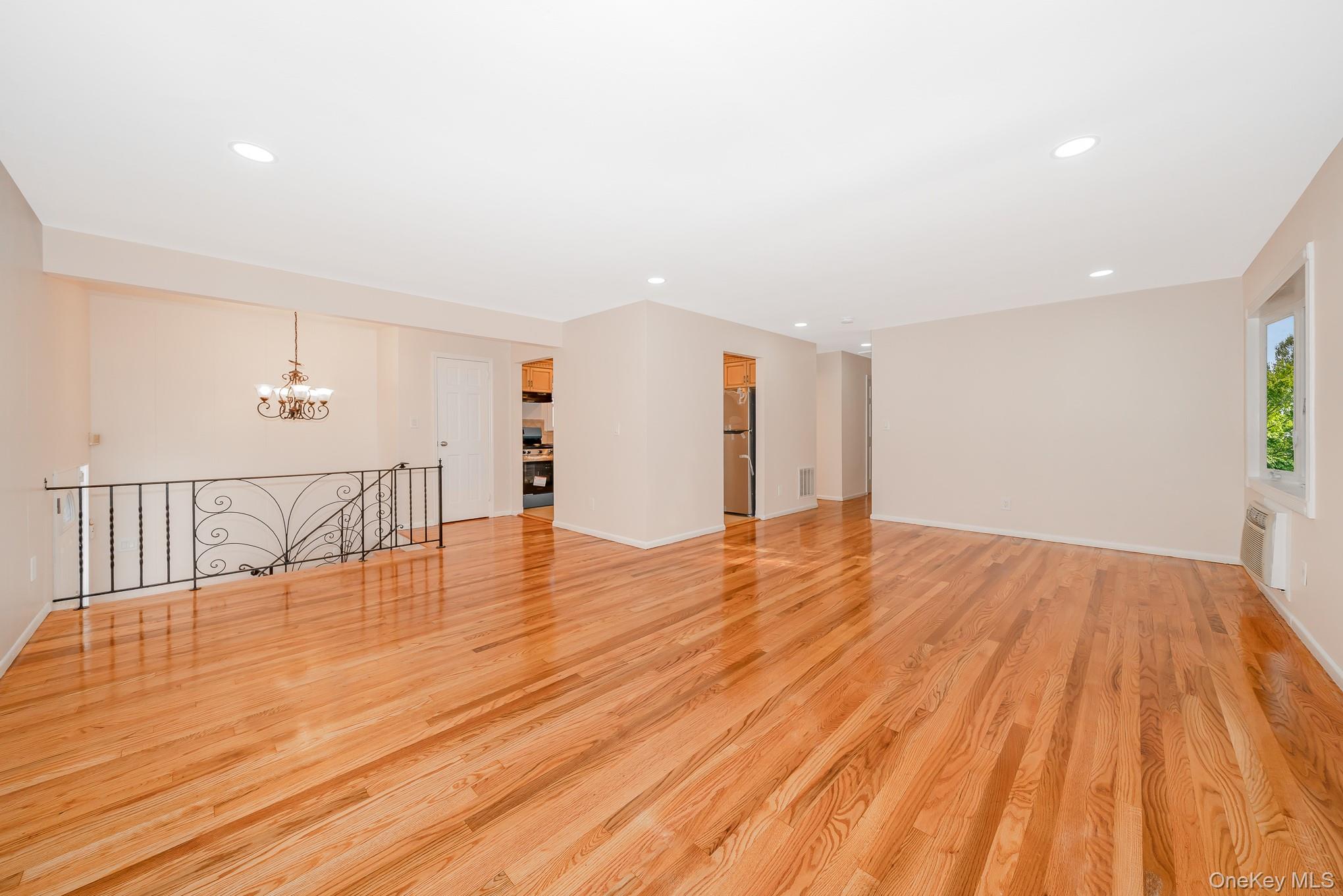 #9 photo, 880 Washington Street, ナッソー郡 Baldwin , NY 11510