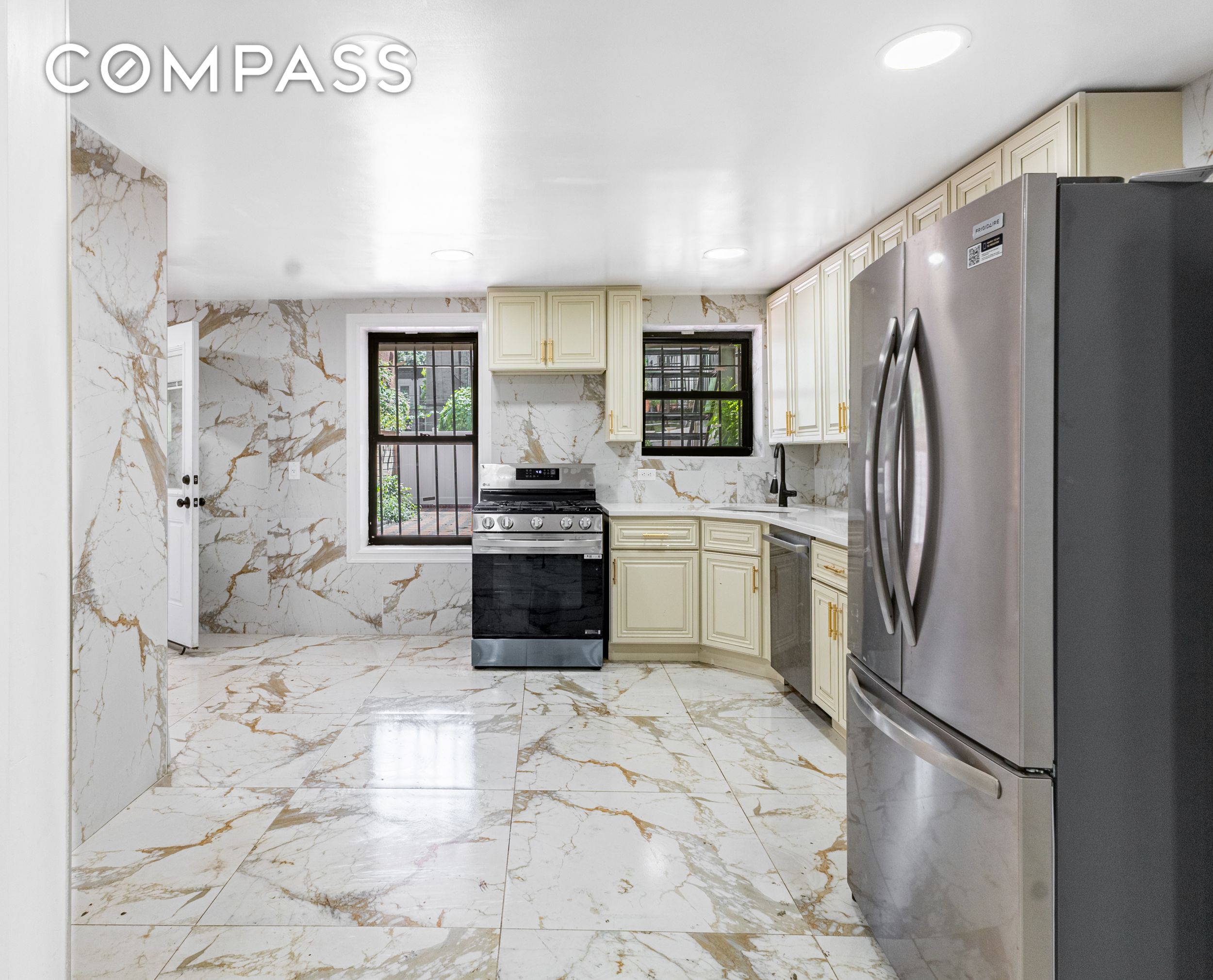 #15 photo, Brooklyn, ブルックリン区 Bedford-Stuyvesant , NY 11221