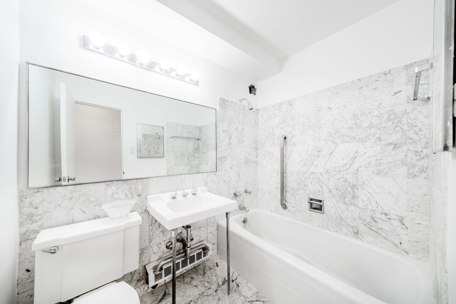 #7 photo, 420 E 51ST Street, マンハッタン Beekman , NY 10022